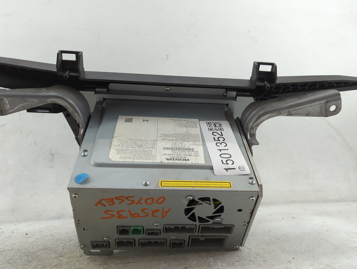 2014-2017 Honda Odyssey Radio AM FM Cd Player Receiver Replacement P/N:39540-TK8-A440-M1 BD7C4AA Fits Fits 2014 2015 2016 20