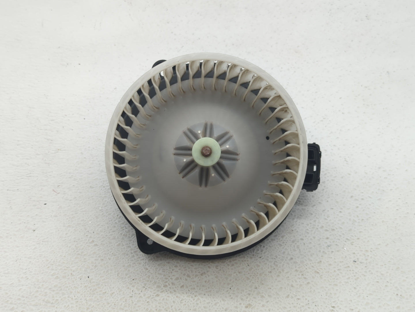 2011-2017 Honda Odyssey Rear Heater AC Blower Motor P/N:AY272700-0821 Fits Fits 2011 2012 2013 2014 2015 2016 2017 OEM Used 