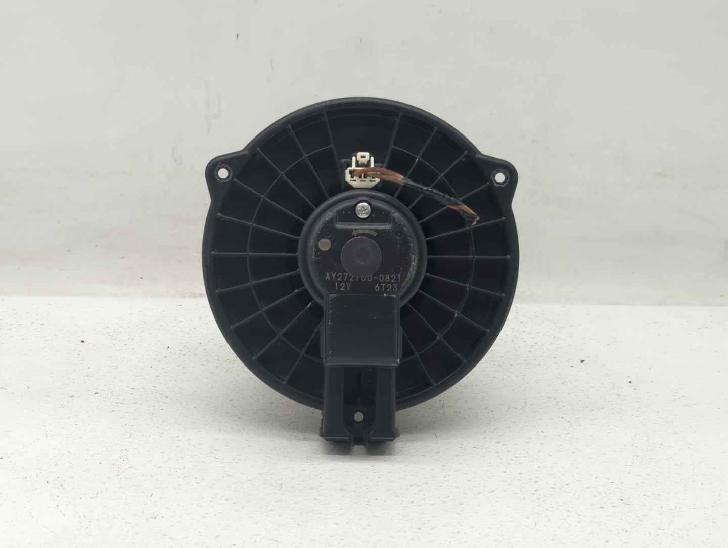 2011-2017 Honda Odyssey Rear Heater AC Blower Motor P/N:AY272700-0821 Fits Fits 2011 2012 2013 2014 2015 2016 2017 OEM Used 