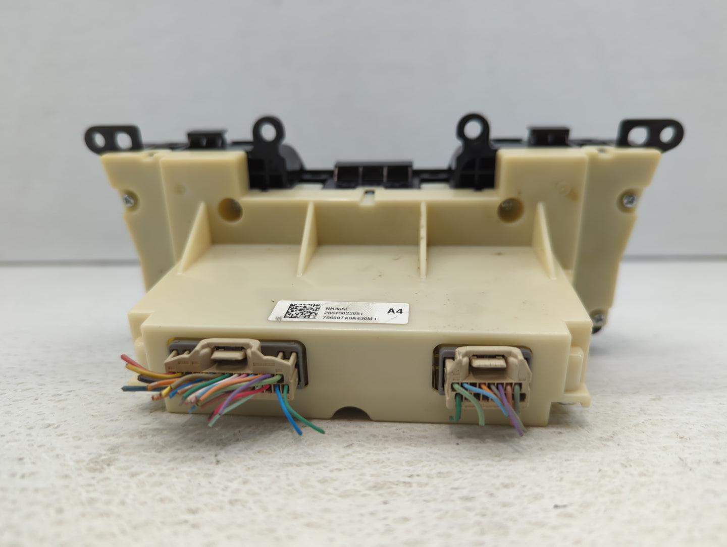 2011-2017 Honda Odyssey Climate Control Module Temperature AC/Heater Replacement P/N:79600TK8A420M1 79600TK8A430M1 Fits OEM 