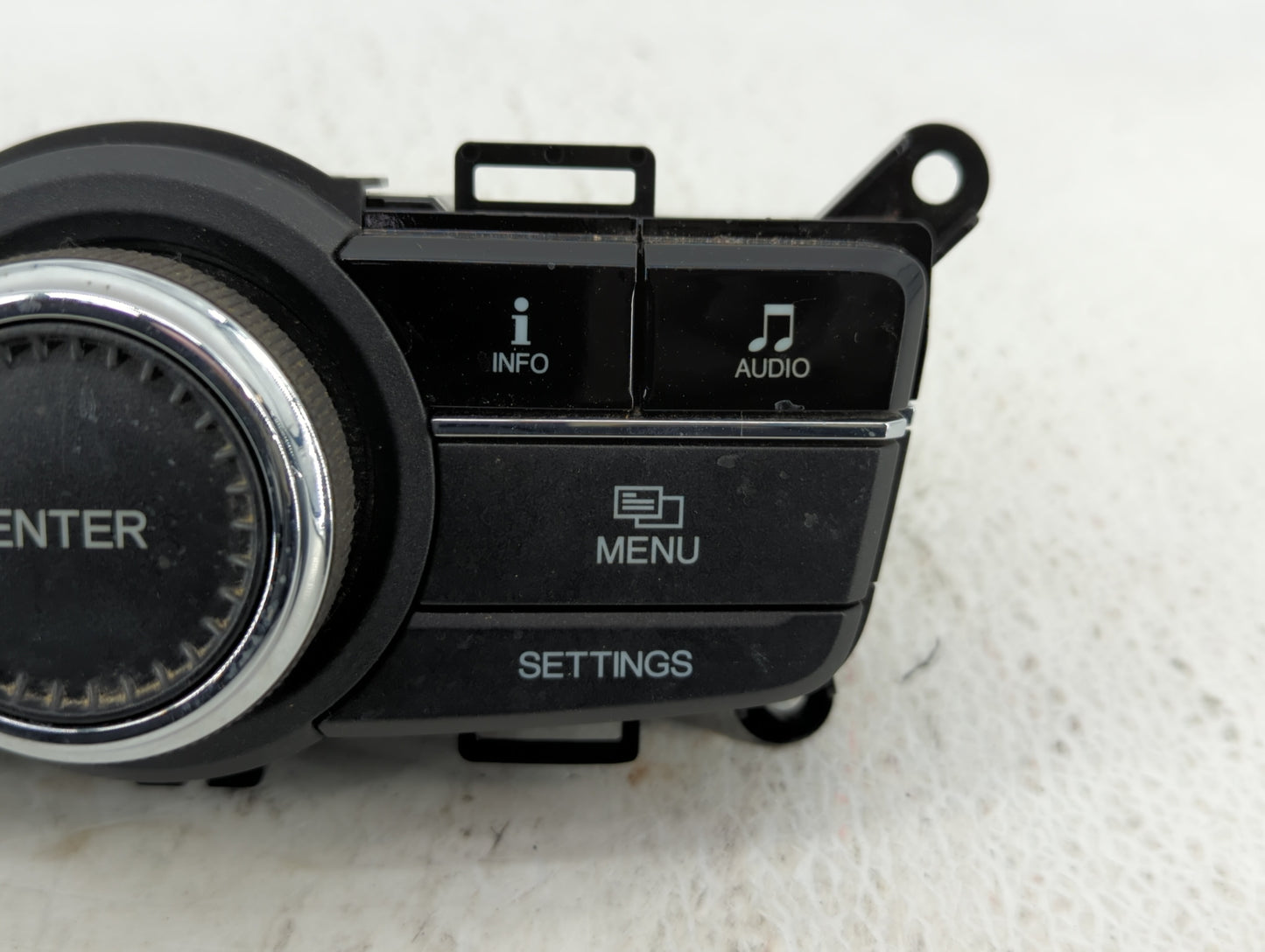 2014-2017 Honda Odyssey Radio Control Panel - Oemusedautoparts1.com