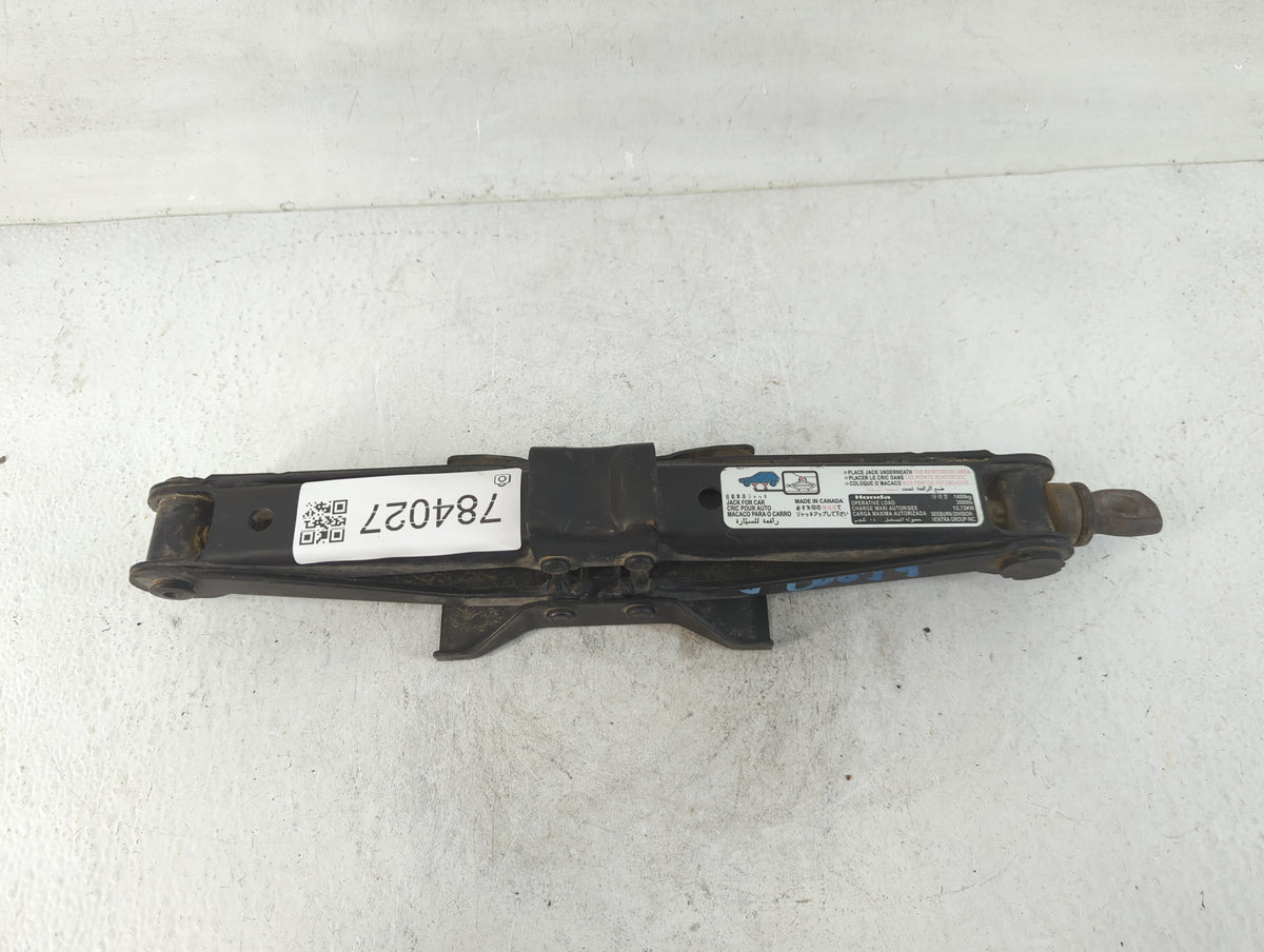 2016 Honda Odyssey Spare Scissor Car Jack 784027 - Oemusedautoparts1.com