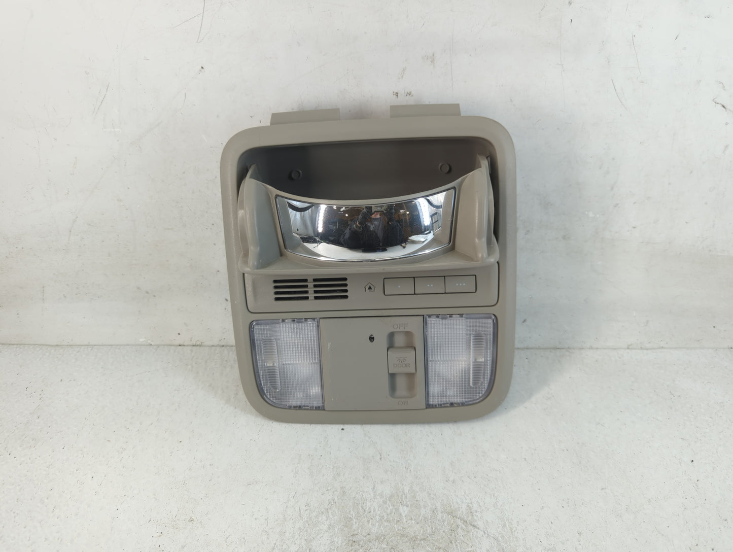2016 Honda Odyssey Overhead Roof Console - Oemusedautoparts1.com