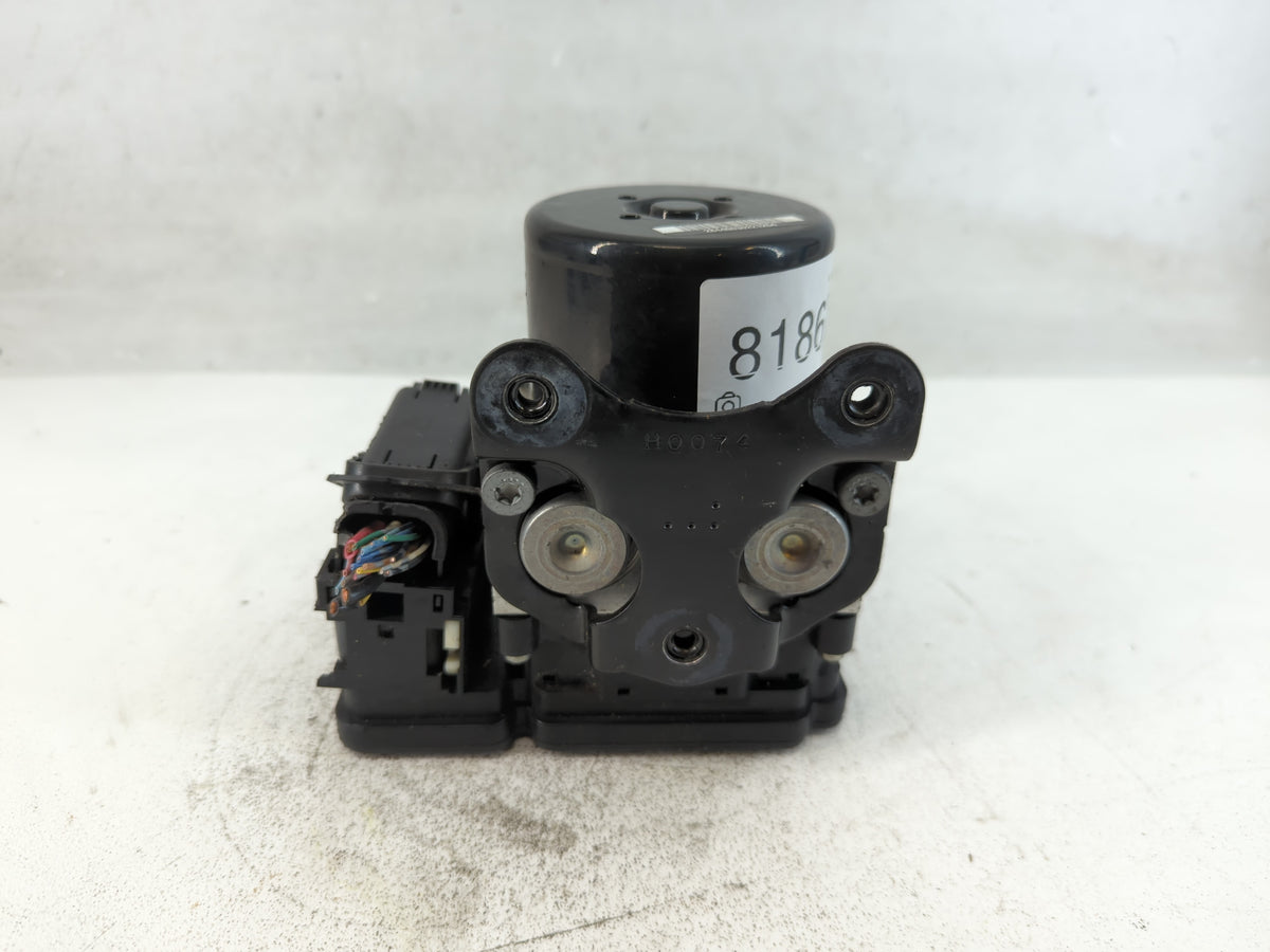 2016 Honda Odyssey Anti-Lock Brake ABS Pump Module Actuator OEM P/N:57110-TK8-A Fits OEM Used Auto Parts - Oemusedautoparts1