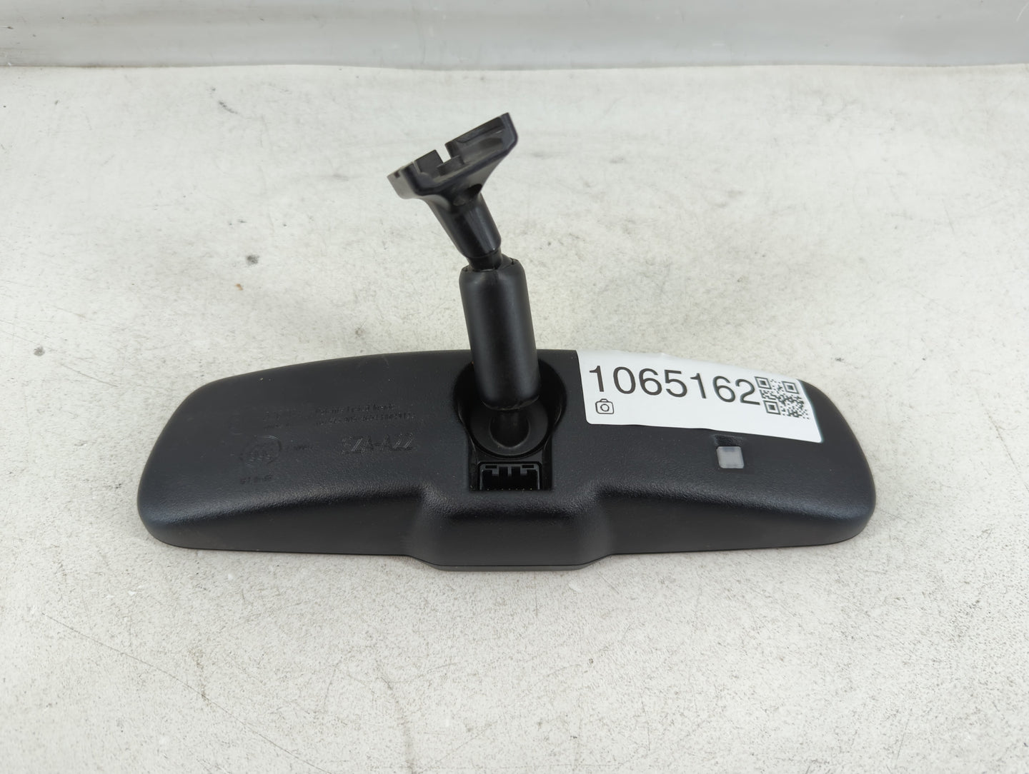 2013-2018 Honda Pilot Interior Rear View Mirror Replacement OEM P/N:E11026001 Fits OEM Used Auto Parts - Oemusedautoparts1.c