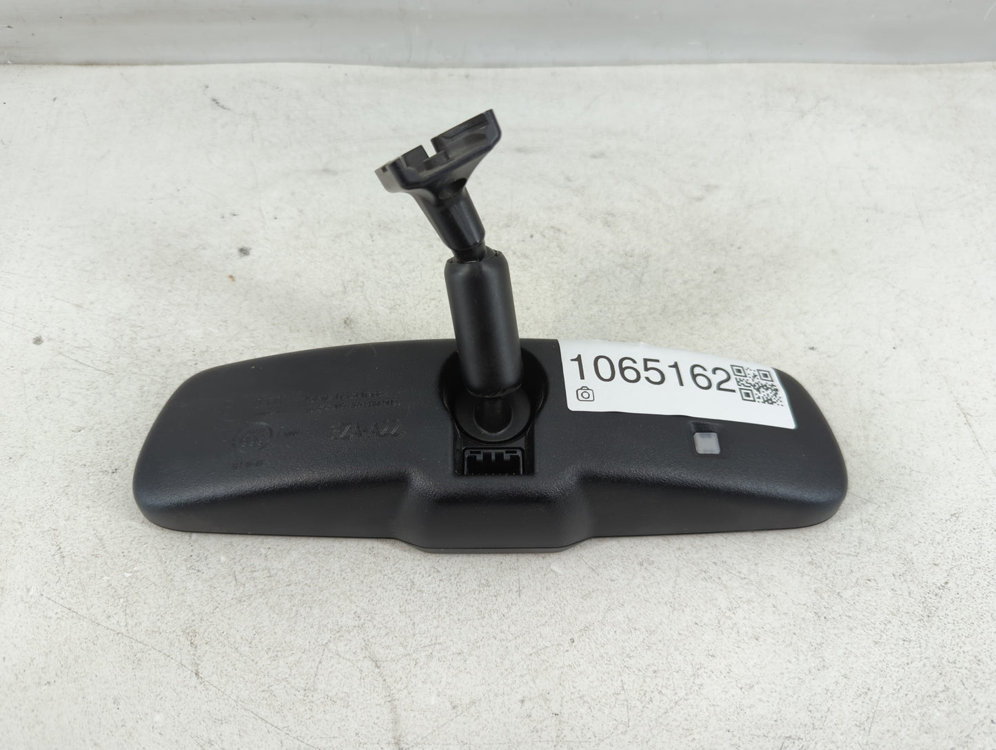 2013-2018 Honda Pilot Interior Rear View Mirror Replacement OEM P/N:E11026001 Fits OEM Used Auto Parts - Oemusedautoparts1.c