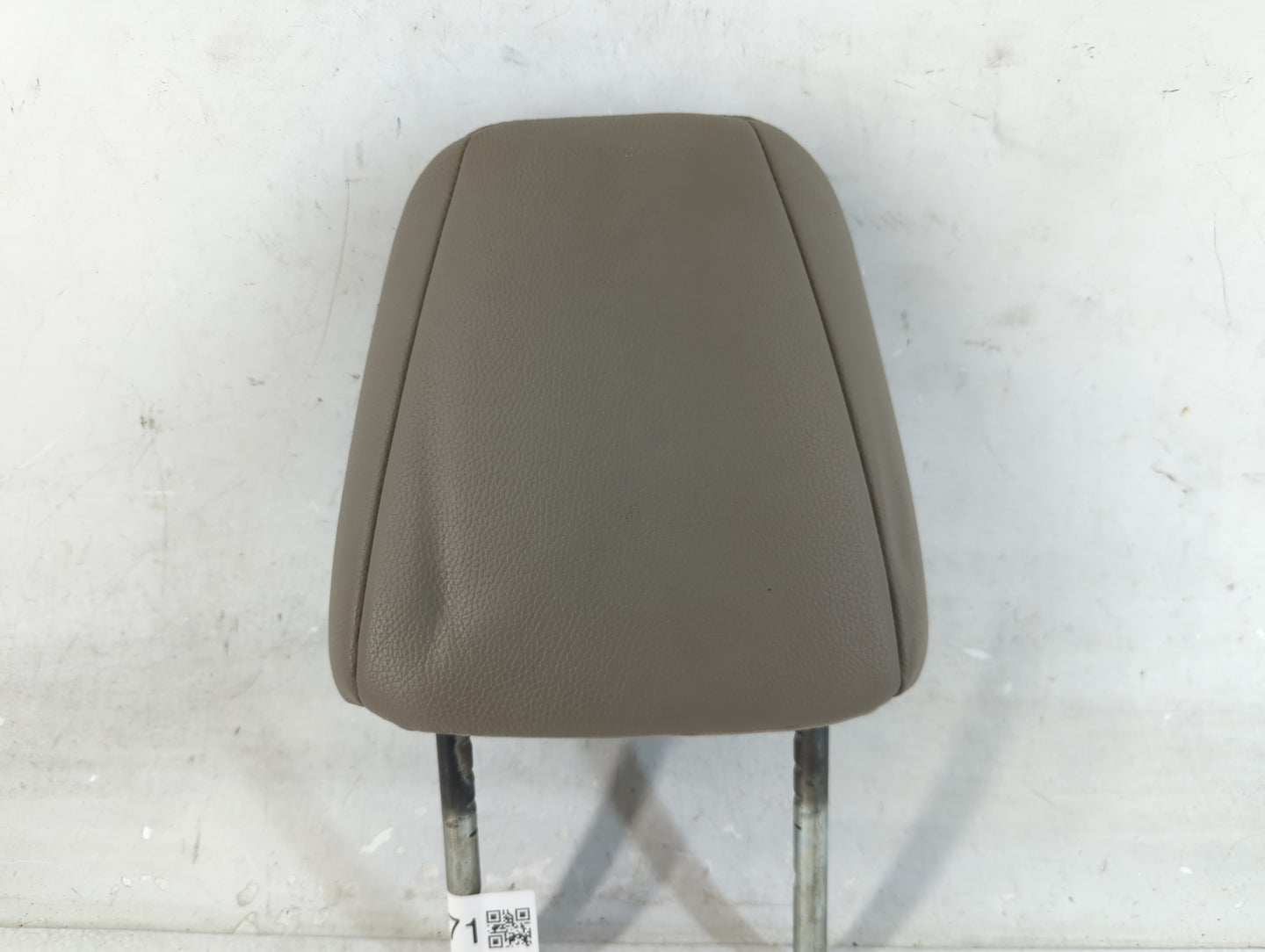 2016 Honda Pilot Headrest Head Rest Front Driver Passenger Seat Fits OEM Used Auto Parts - Oemusedautoparts1.com