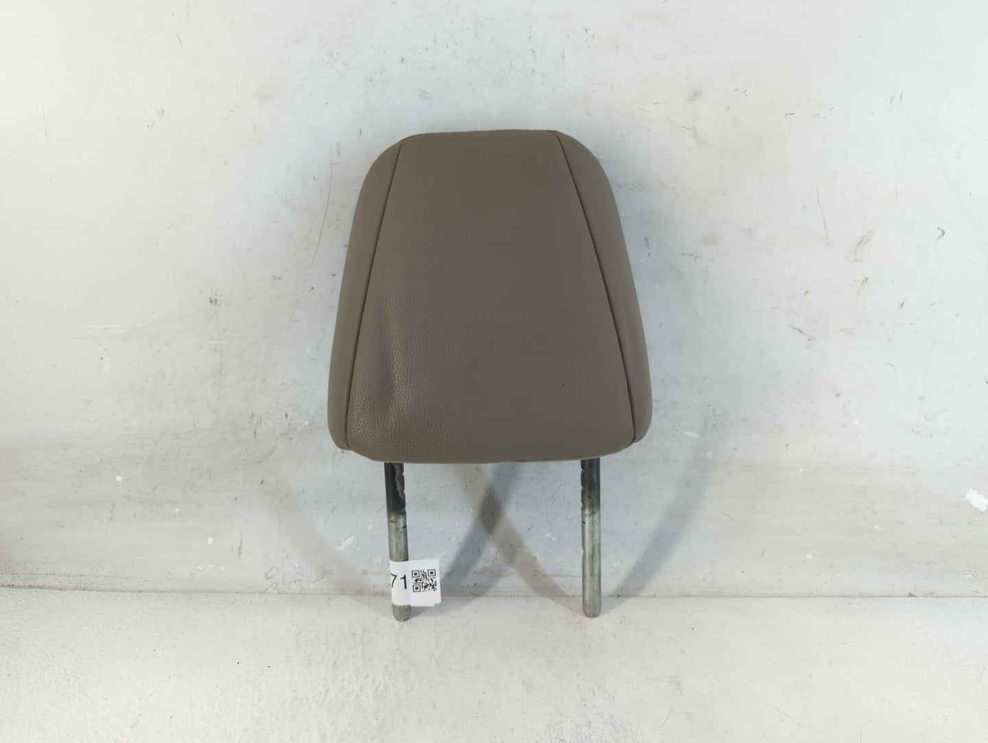 2016 Honda Pilot Headrest Head Rest Front Driver Passenger Seat Fits OEM Used Auto Parts - Oemusedautoparts1.com