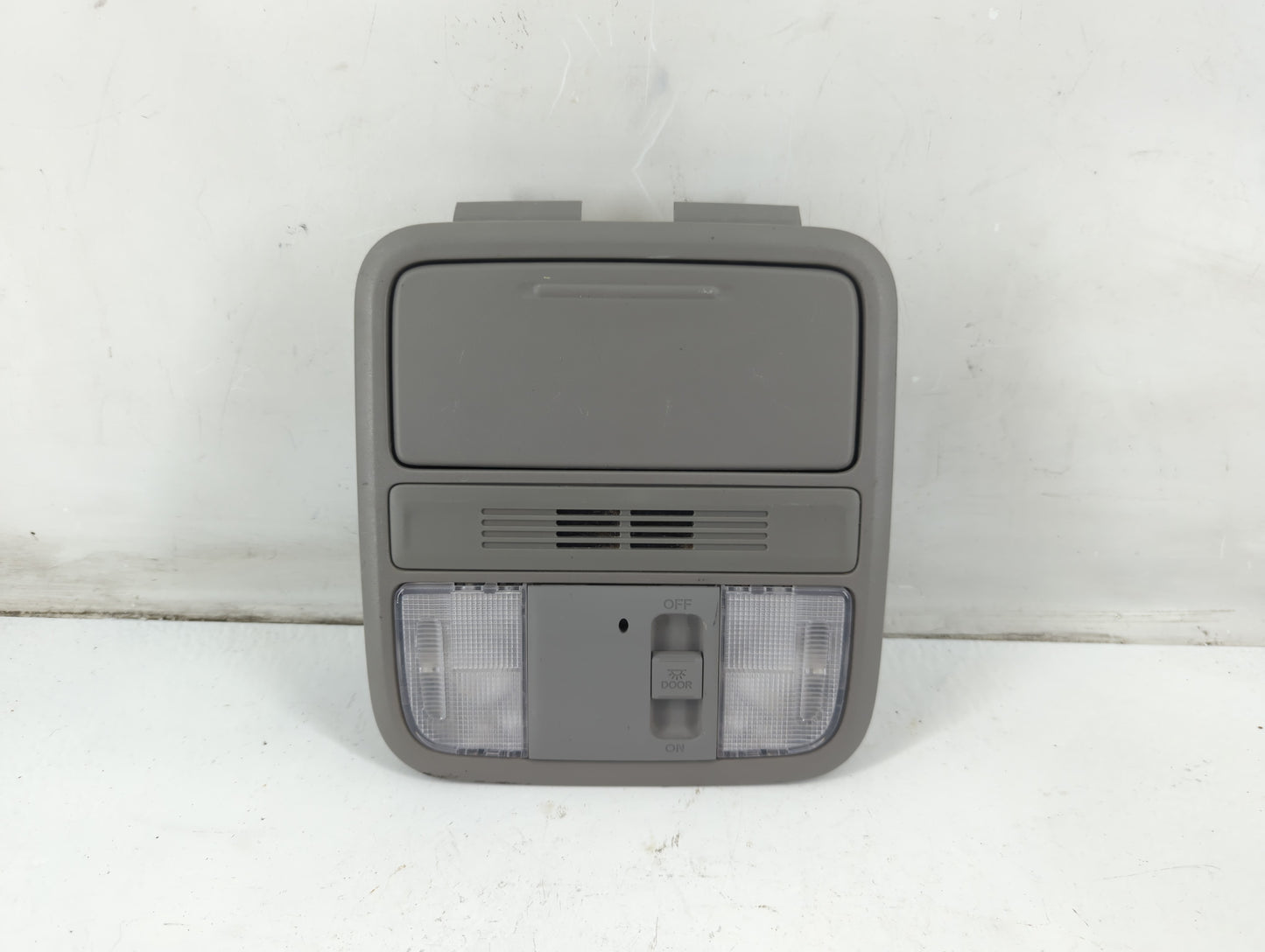 2016-2022 Honda Pilot Overhead Roof Console 1093312 - Oemusedautoparts1.com