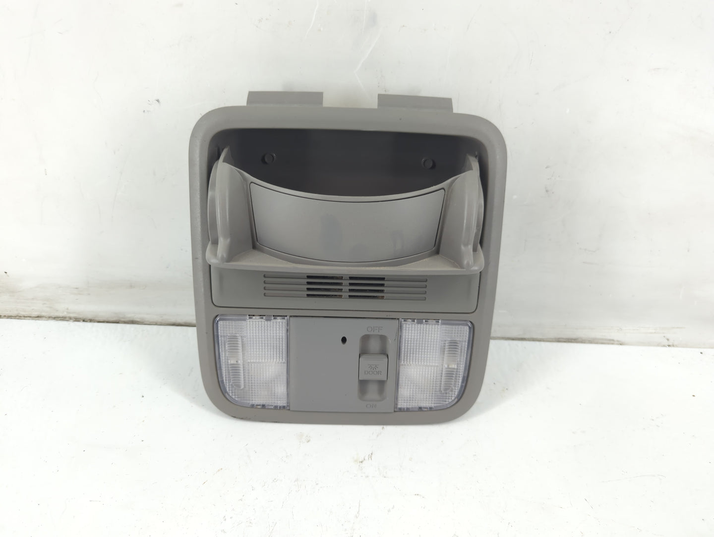 2016-2022 Honda Pilot Overhead Roof Console 1093312 - Oemusedautoparts1.com