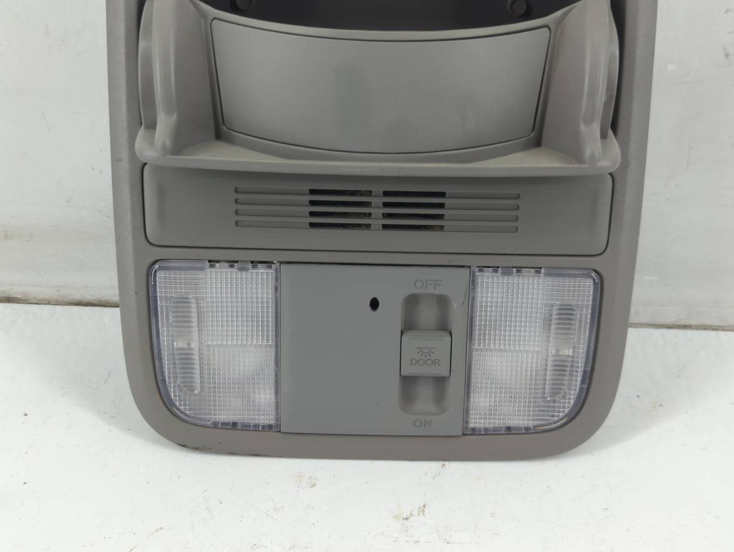 2016-2022 Honda Pilot Overhead Roof Console 1093312 - Oemusedautoparts1.com