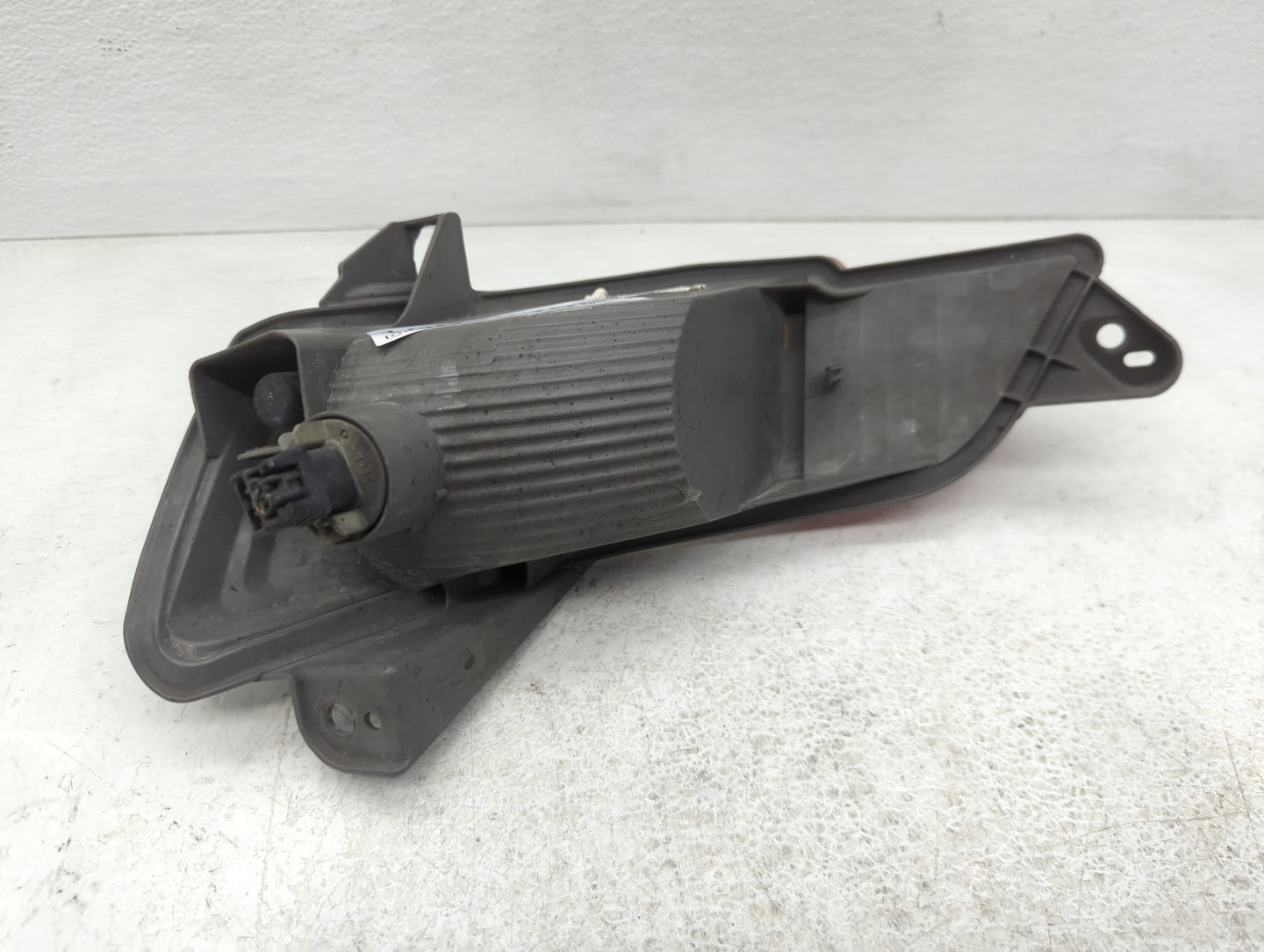 2016-2018 Honda Pilot Tail Light Assembly Driver Left OEM P/N:949 438 Fits Fits 2016 2017 2018 OEM Used Auto Parts - Oemused