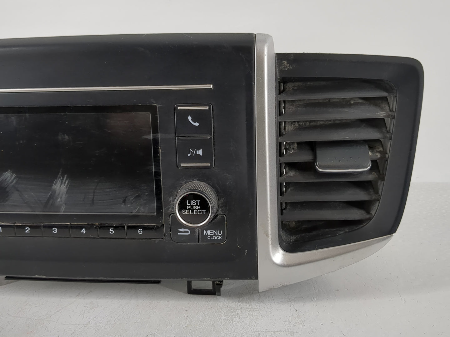 2016-2020 Honda Pilot Radio AM FM Cd Player Receiver Replacement P/N:39100-TG7-A010-M1 Fits Fits 2016 2017 2018 2019 2020 OE