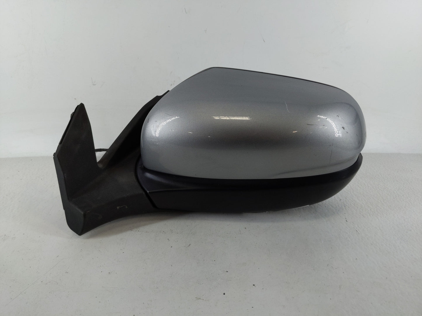 2016 Honda Pilot Driver Side View Mirror - Left Door Mirror OEM Used - Oemusedautoparts1.com