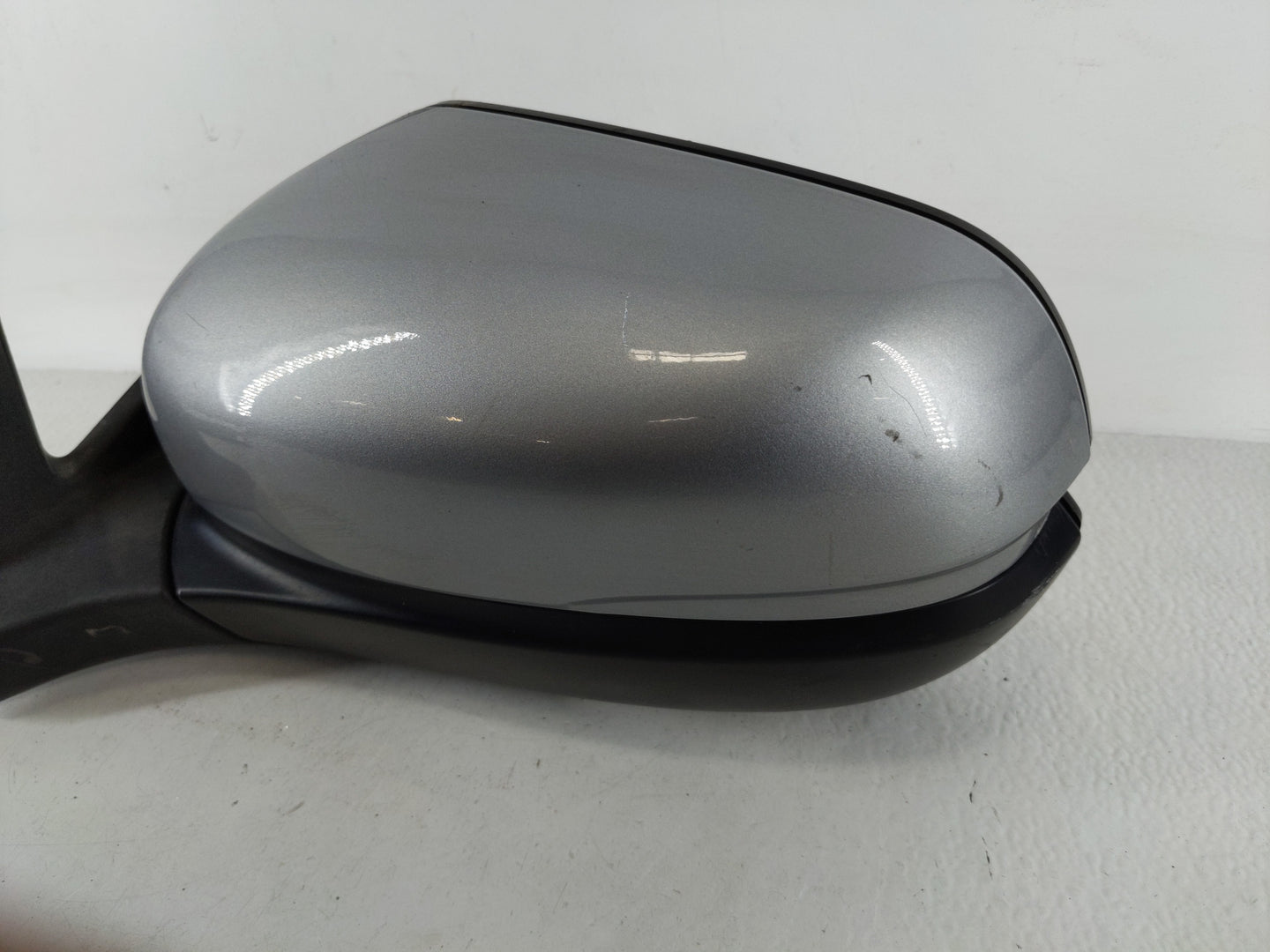 2016 Honda Pilot Driver Side View Mirror - Left Door Mirror OEM Used - Oemusedautoparts1.com