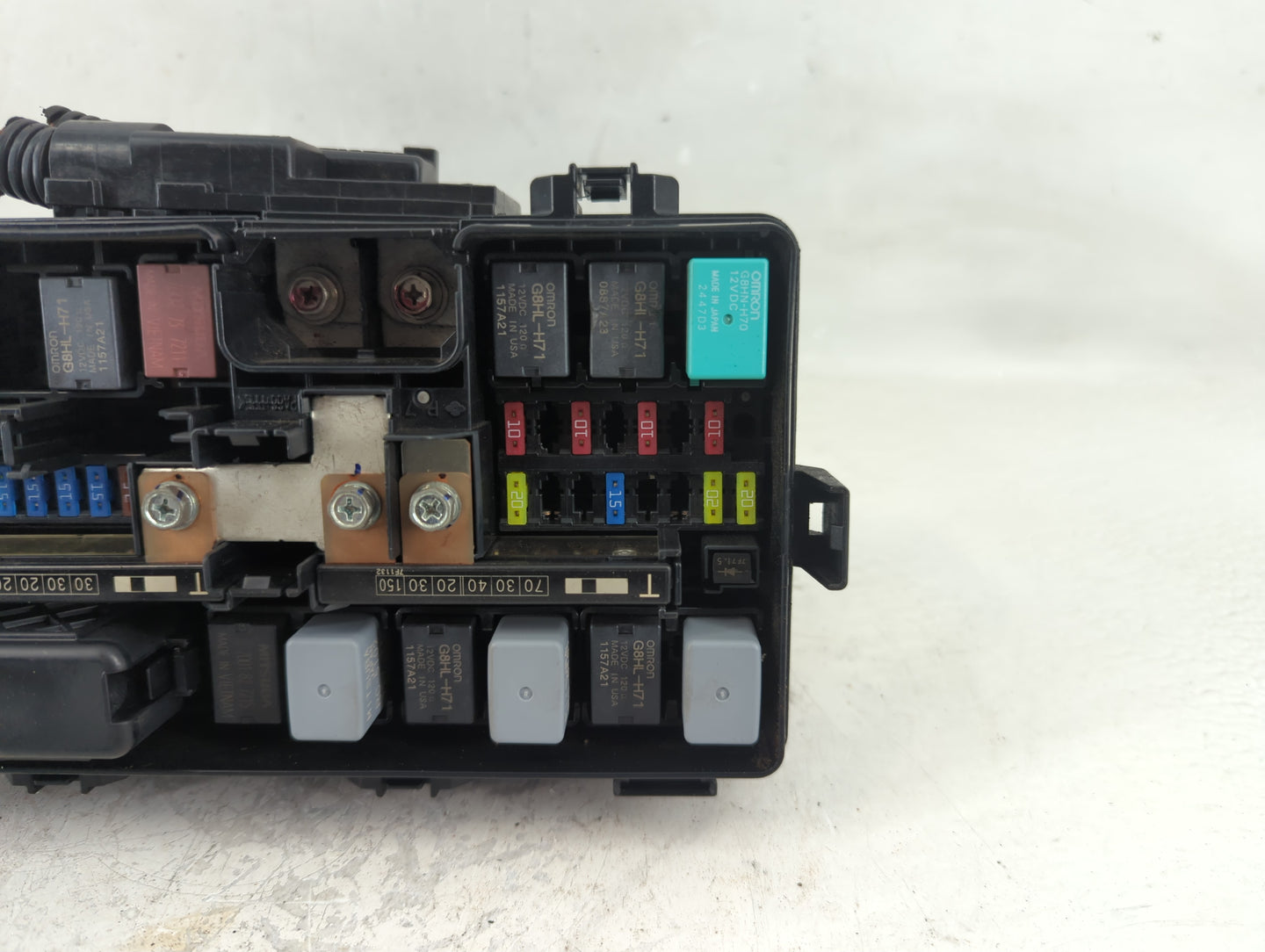 2016-2018 Honda Pilot Fusebox Fuse Box Panel Relay Module P/N:TG7 A010 AO Fits Fits 2016 2017 2018 OEM Used Auto Parts - Oem