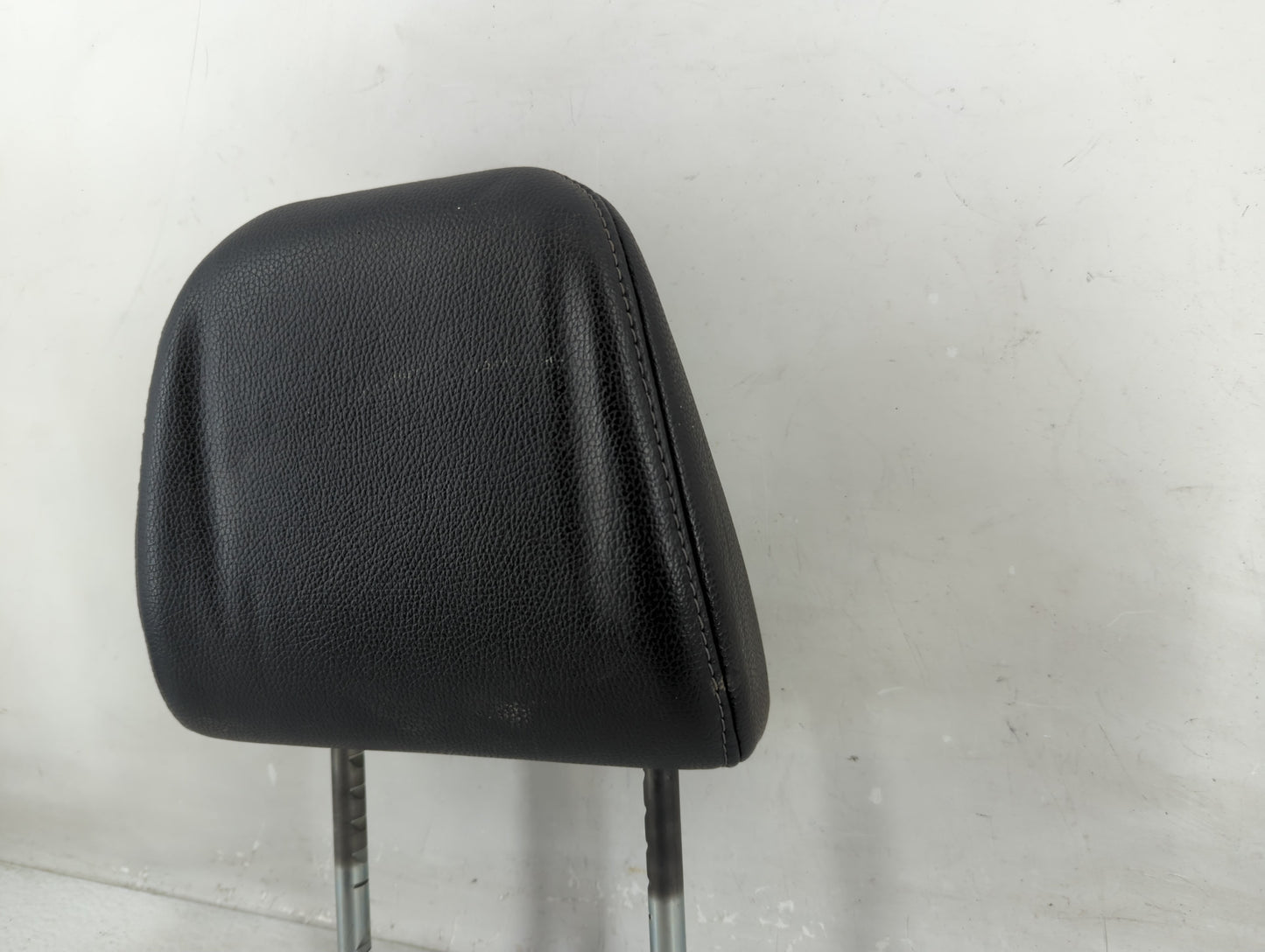 2016 Honda Pilot Headrest Head Rest Rear Seat Fits OEM Used Auto Parts - Oemusedautoparts1.com