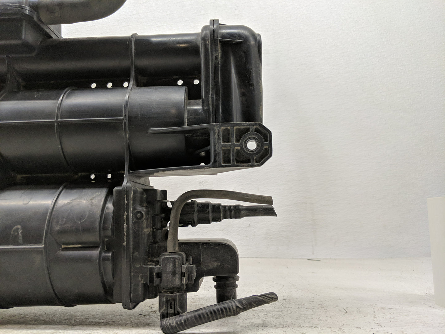 2016 Honda Pilot Fuel Vapor Charcoal Canister - Oemusedautoparts1.com