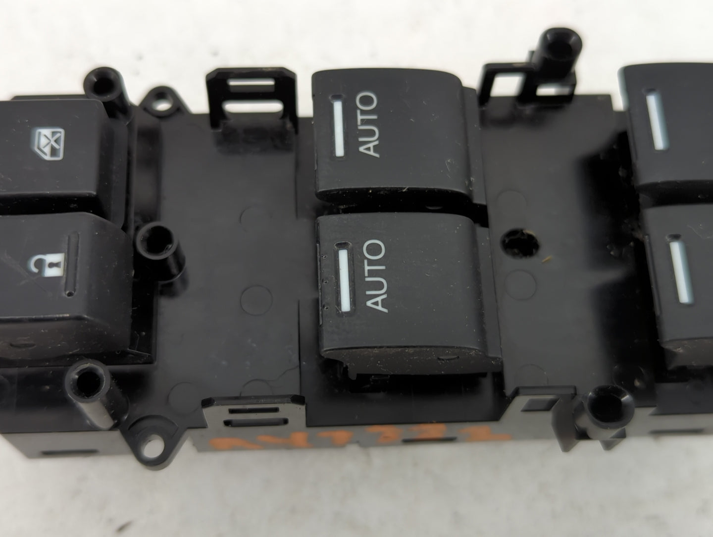2016-2018 Honda Pilot Master Power Window Switch Replacement Driver Side Left P/N:35750TG7A111M1 Fits OEM Used Auto Parts - 