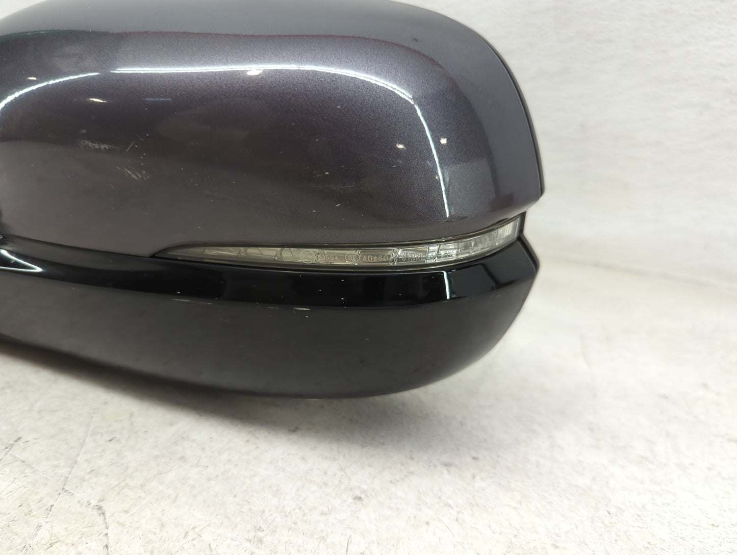 2016 Honda Pilot Driver Side View Mirror - Left Door Mirror OEM Used - Oemusedautoparts1.com