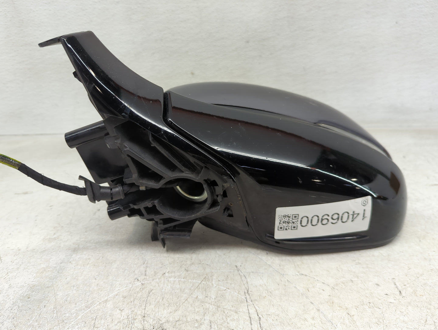 2016 Honda Pilot Driver Side View Mirror - Left Door Mirror OEM Used - Oemusedautoparts1.com