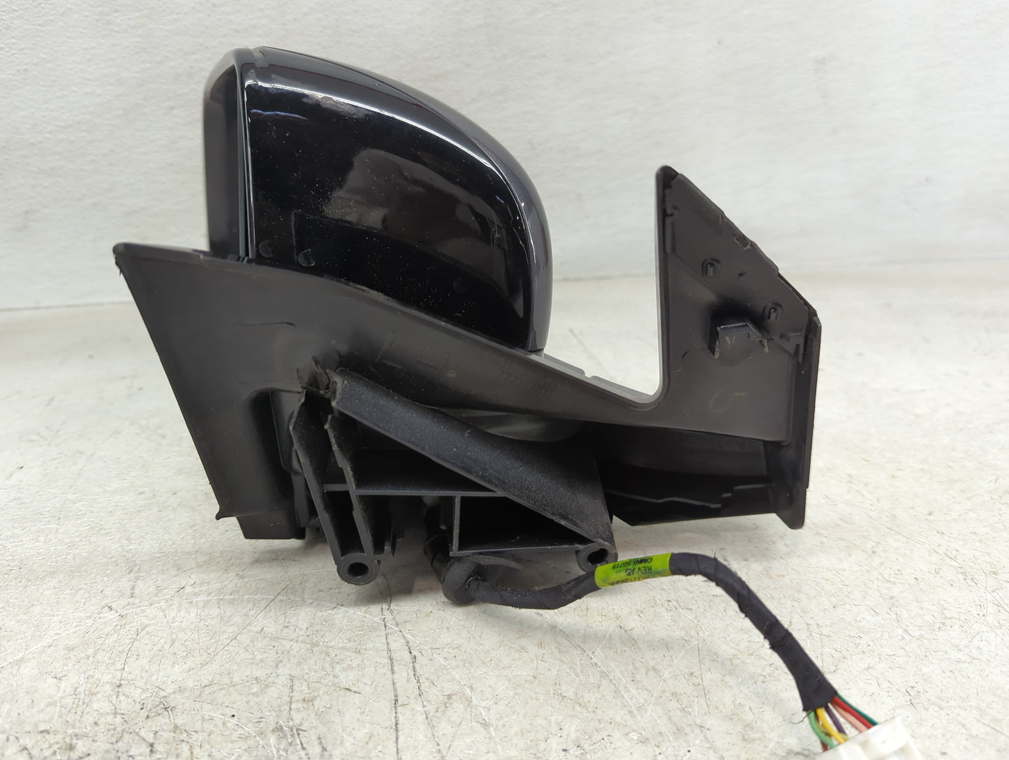 2016 Honda Pilot Driver Side View Mirror - Left Door Mirror OEM Used - Oemusedautoparts1.com