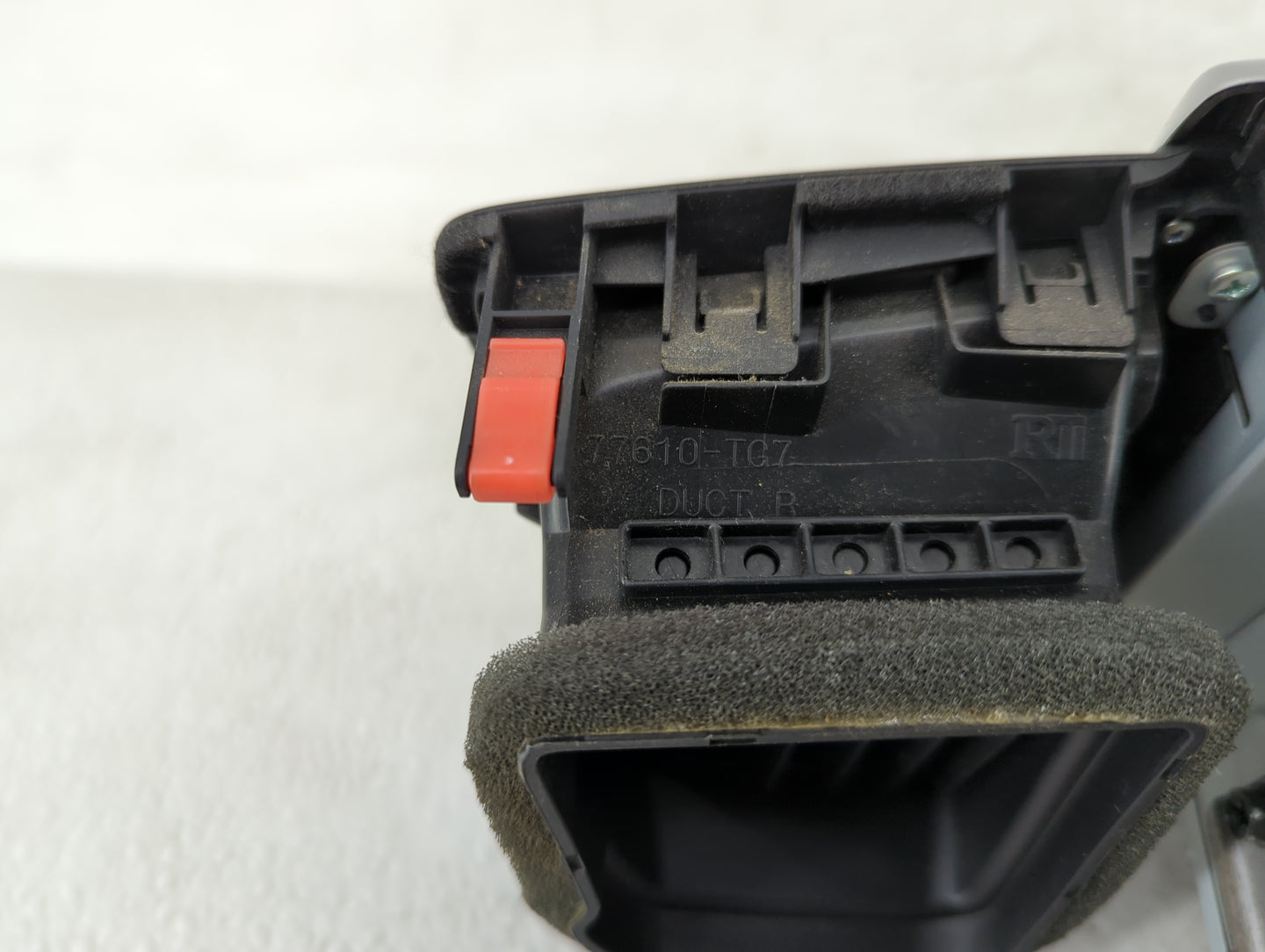 2016-2019 Honda Pilot Radio AM FM Cd Player Receiver Replacement P/N:39540-TG7-A01 Fits Fits 2016 2017 2018 2019 OEM Used Au