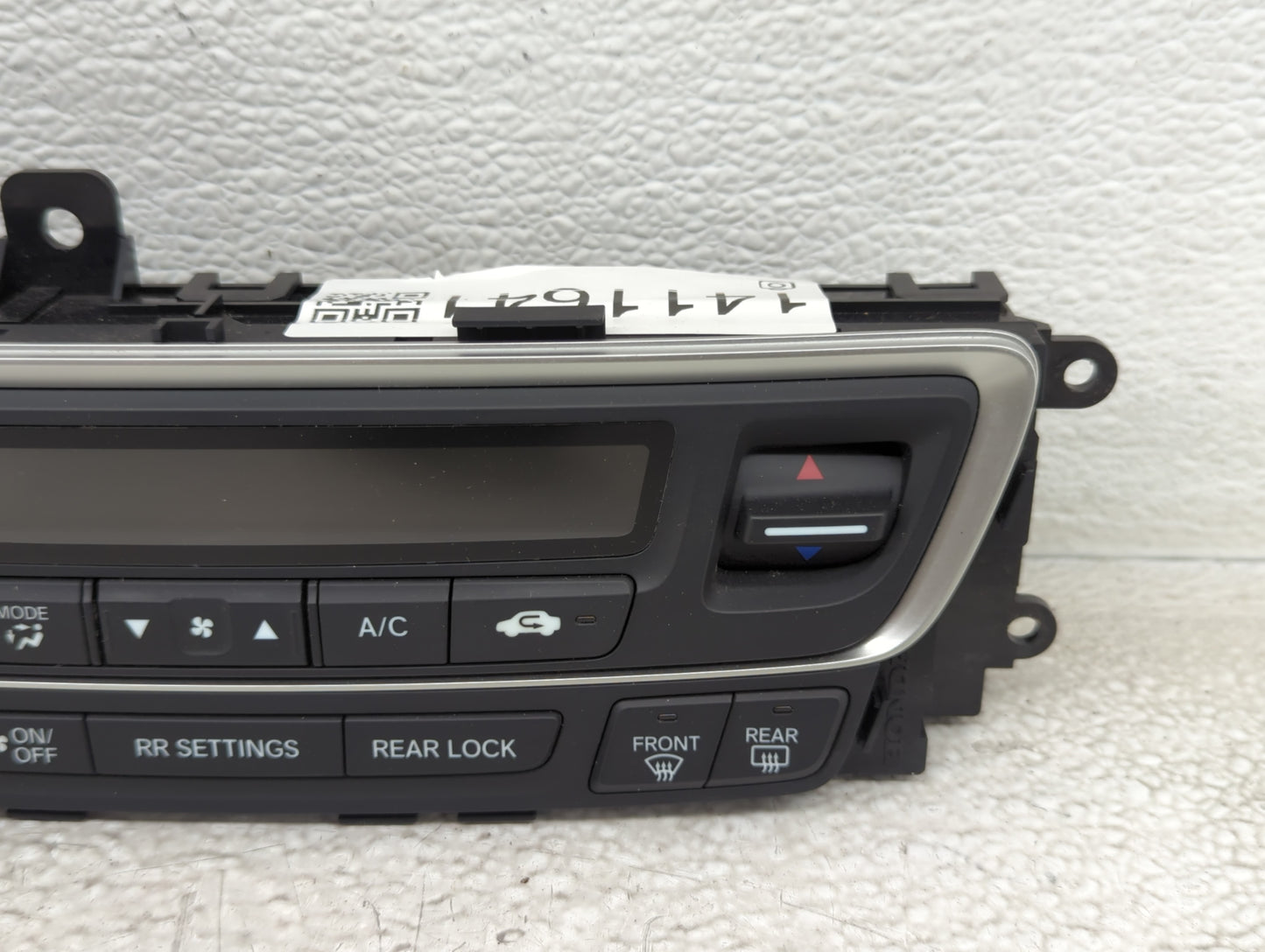 2016-2018 Honda Pilot Climate Control Module Temperature AC/Heater Replacement P/N:79600TG7A411M1 Fits Fits 2016 2017 2018 O