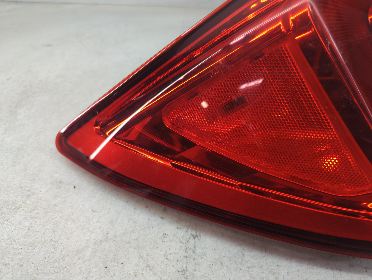2016 Honda Pilot Tail Light Assembly Driver Left OEM Fits OEM Used Auto Parts - Oemusedautoparts1.com