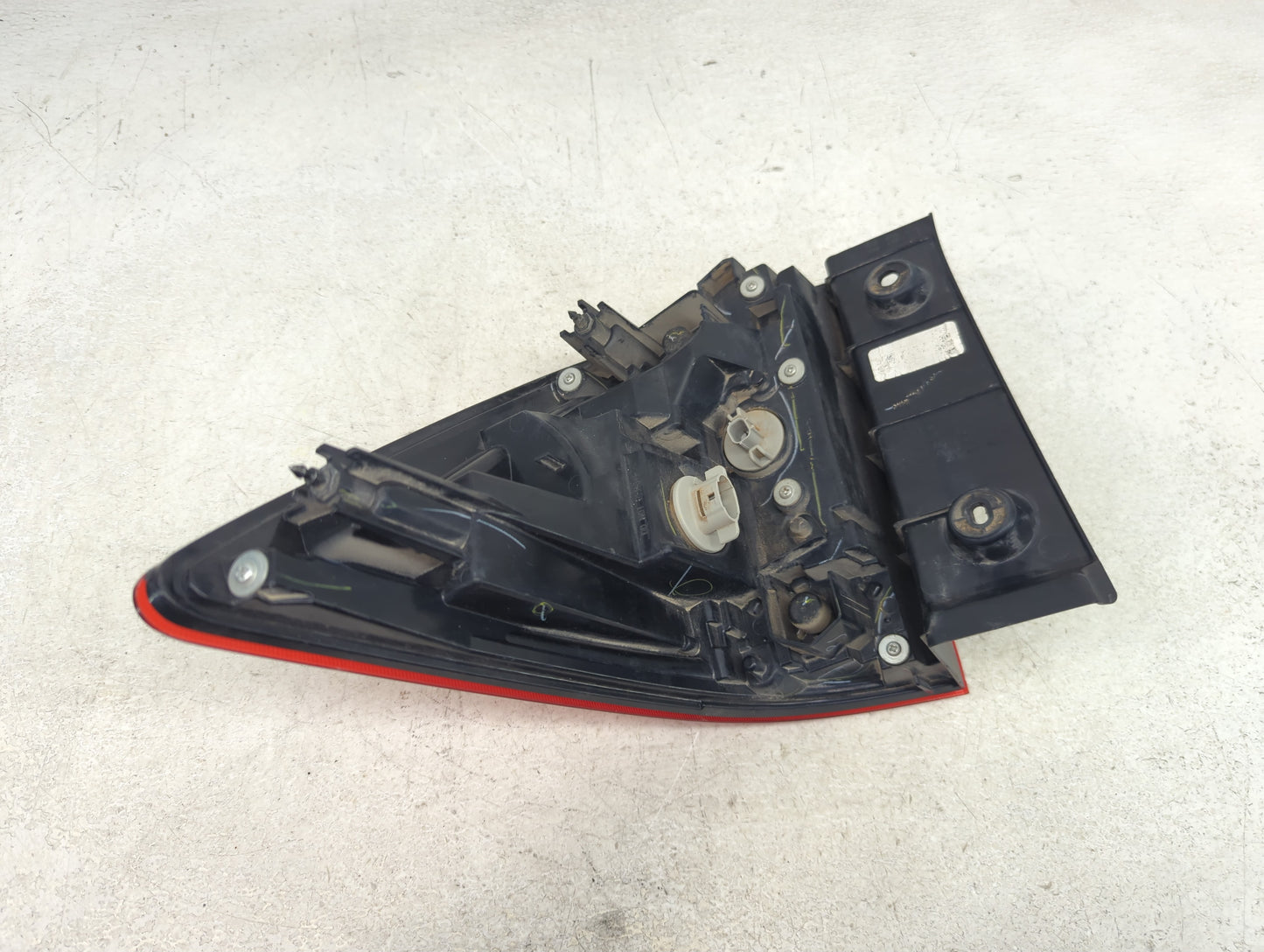 2016 Honda Pilot Tail Light Assembly Driver Left OEM Fits OEM Used Auto Parts - Oemusedautoparts1.com