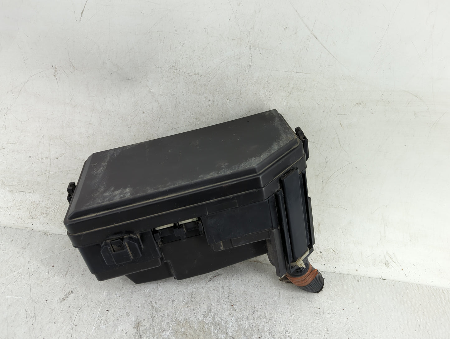 2016-2018 Honda Pilot Fusebox Fuse Box Panel Relay Module P/N:TG7 A010 A0 Fits Fits 2016 2017 2018 OEM Used Auto Parts - Oem