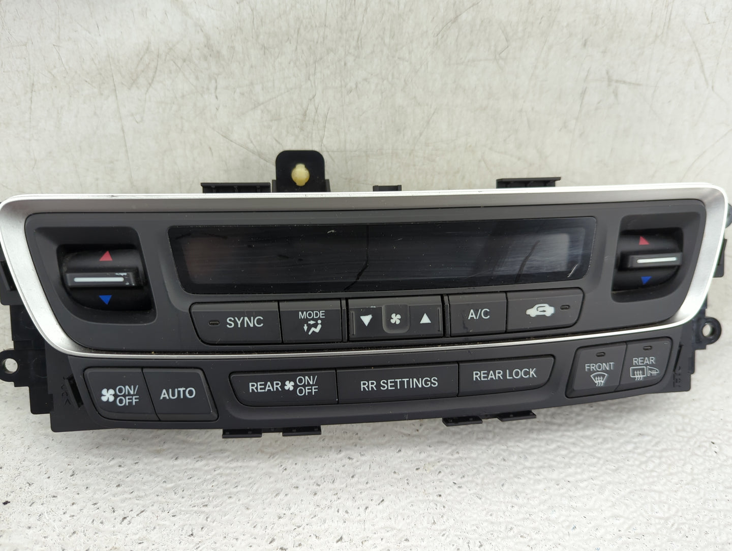2016-2018 Honda Pilot Climate Control Module Temperature AC/Heater Replacement P/N:79600TG7A610M1 Fits Fits 2016 2017 2018 O