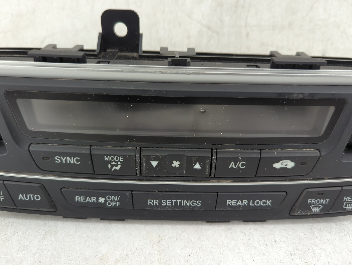 2016-2018 Honda Pilot Climate Control Module Temperature AC/Heater Replacement P/N:79600TG7A610M1 Fits Fits 2016 2017 2018 O