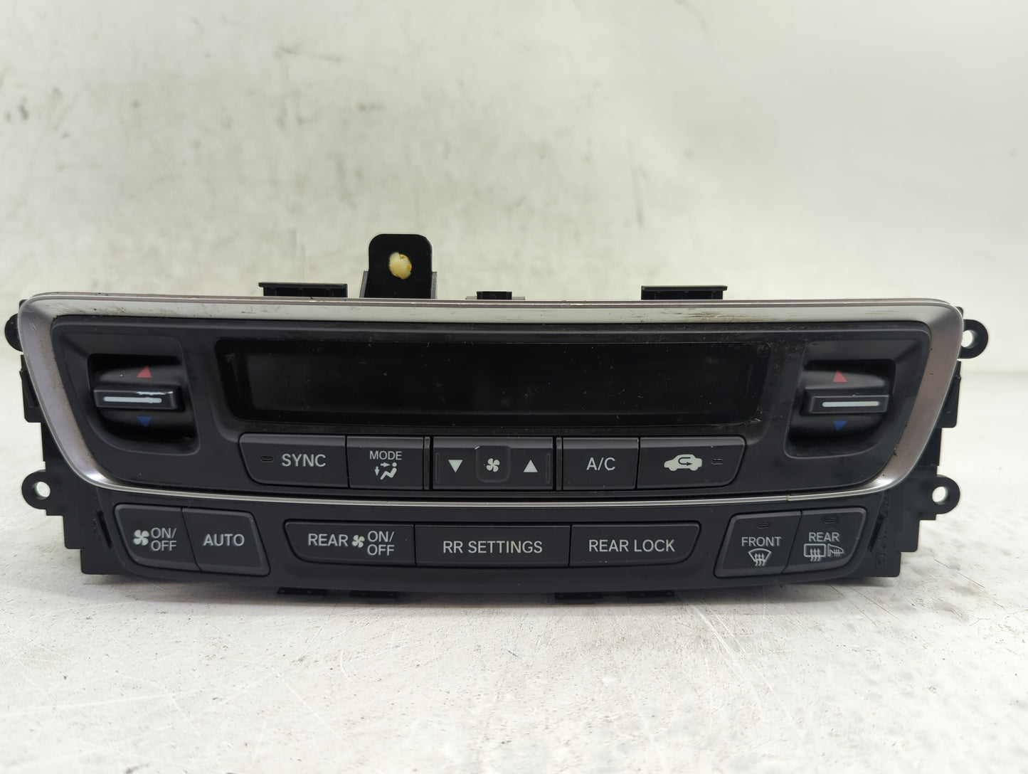 2016-2018 Honda Pilot Climate Control Module Temperature AC/Heater Replacement P/N:79600TG7A610M1 SANWA2A270D Fits OEM Used 