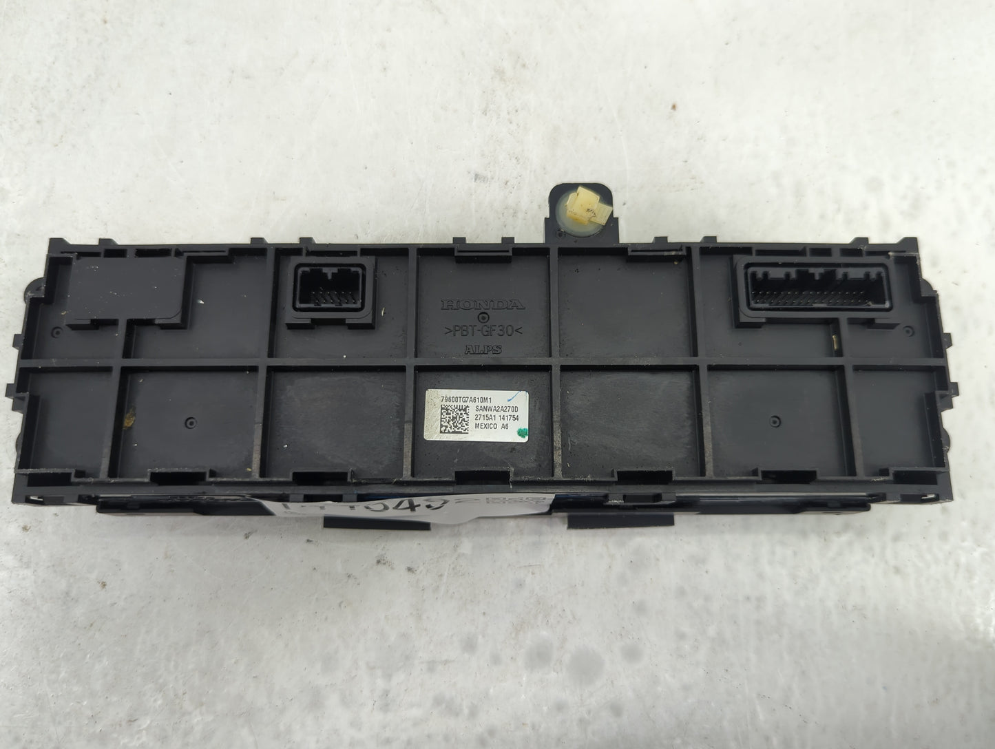 2016-2018 Honda Pilot Climate Control Module Temperature AC/Heater Replacement P/N:79600TG7A610M1 SANWA2A270D Fits OEM Used 