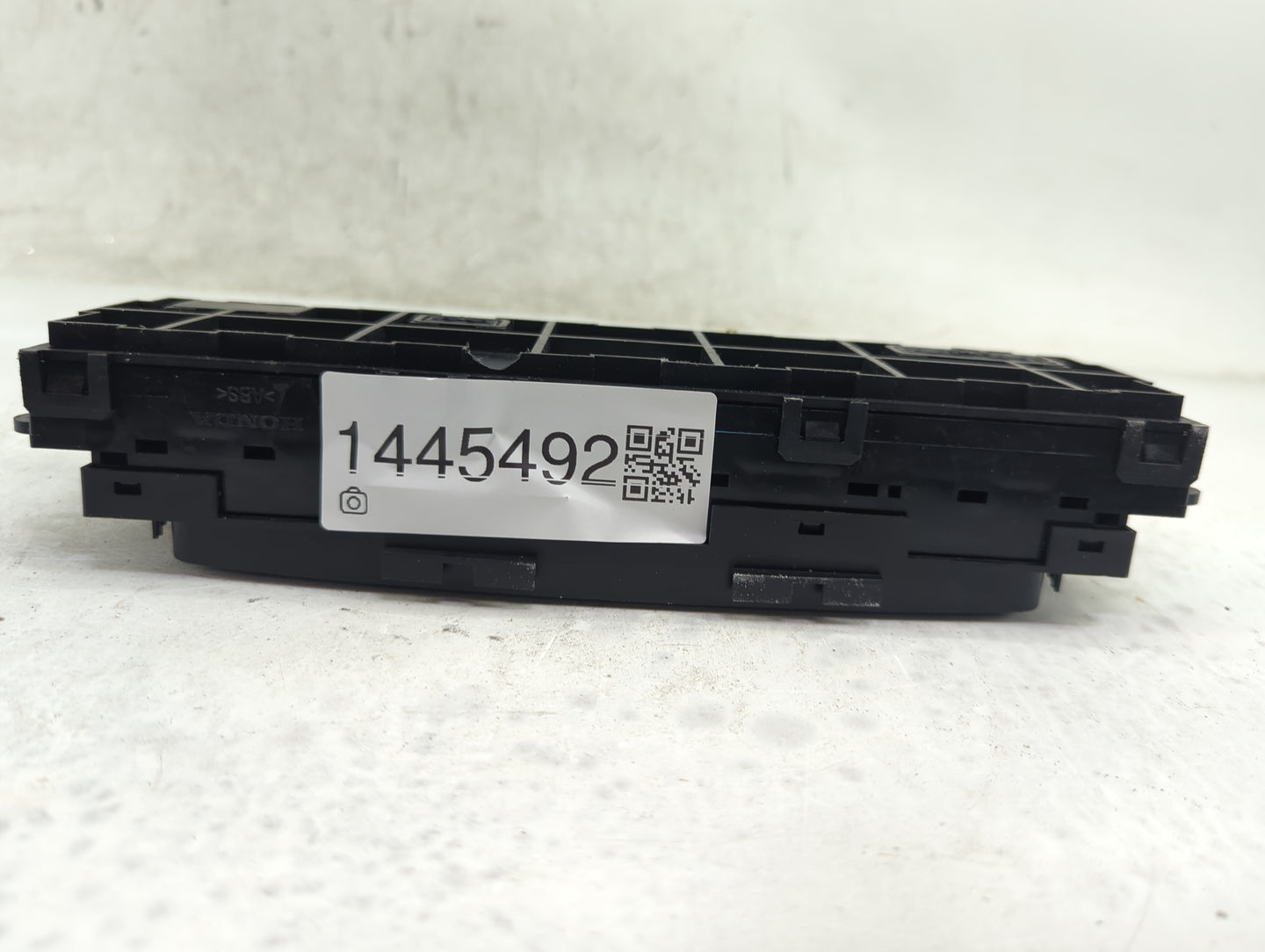 2016-2018 Honda Pilot Climate Control Module Temperature AC/Heater Replacement P/N:79600TG7A610M1 SANWA2A270D Fits OEM Used 