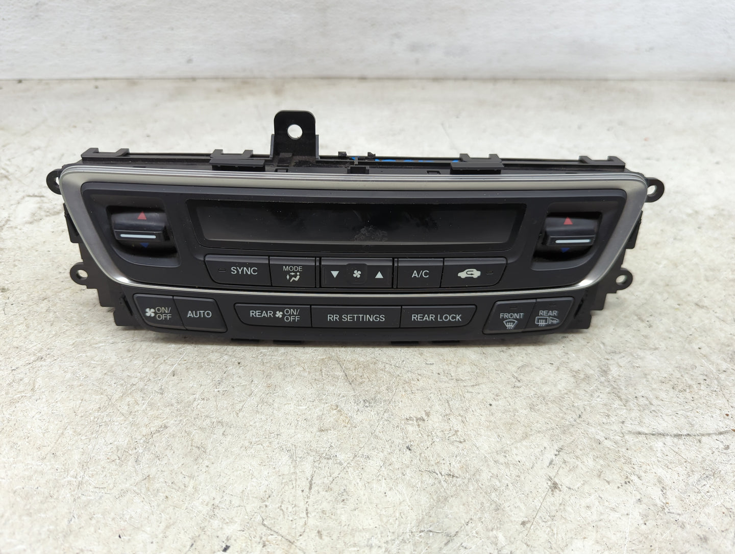 2016-2018 Honda Pilot Climate Control Module Temperature AC/Heater Replacement P/N:79600TG7A611M1 Fits Fits 2016 2017 2018 O