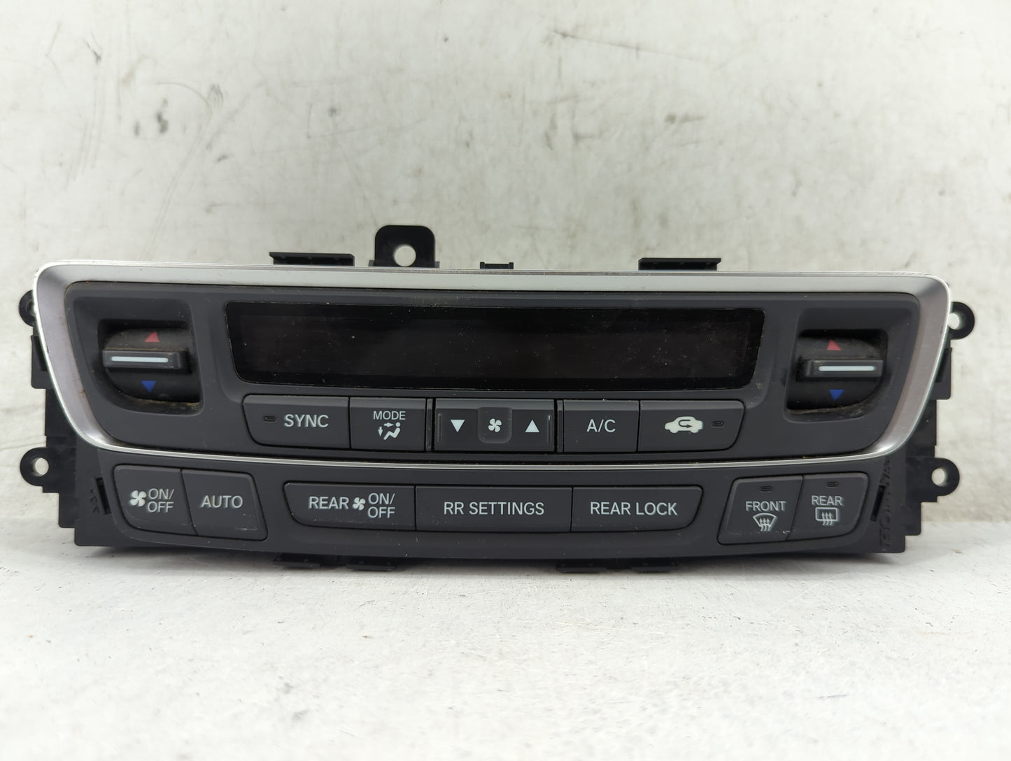 2016-2018 Honda Pilot Climate Control Module Temperature AC/Heater Replacement P/N:79600TG7A211M1 Fits Fits 2016 2017 2018 O