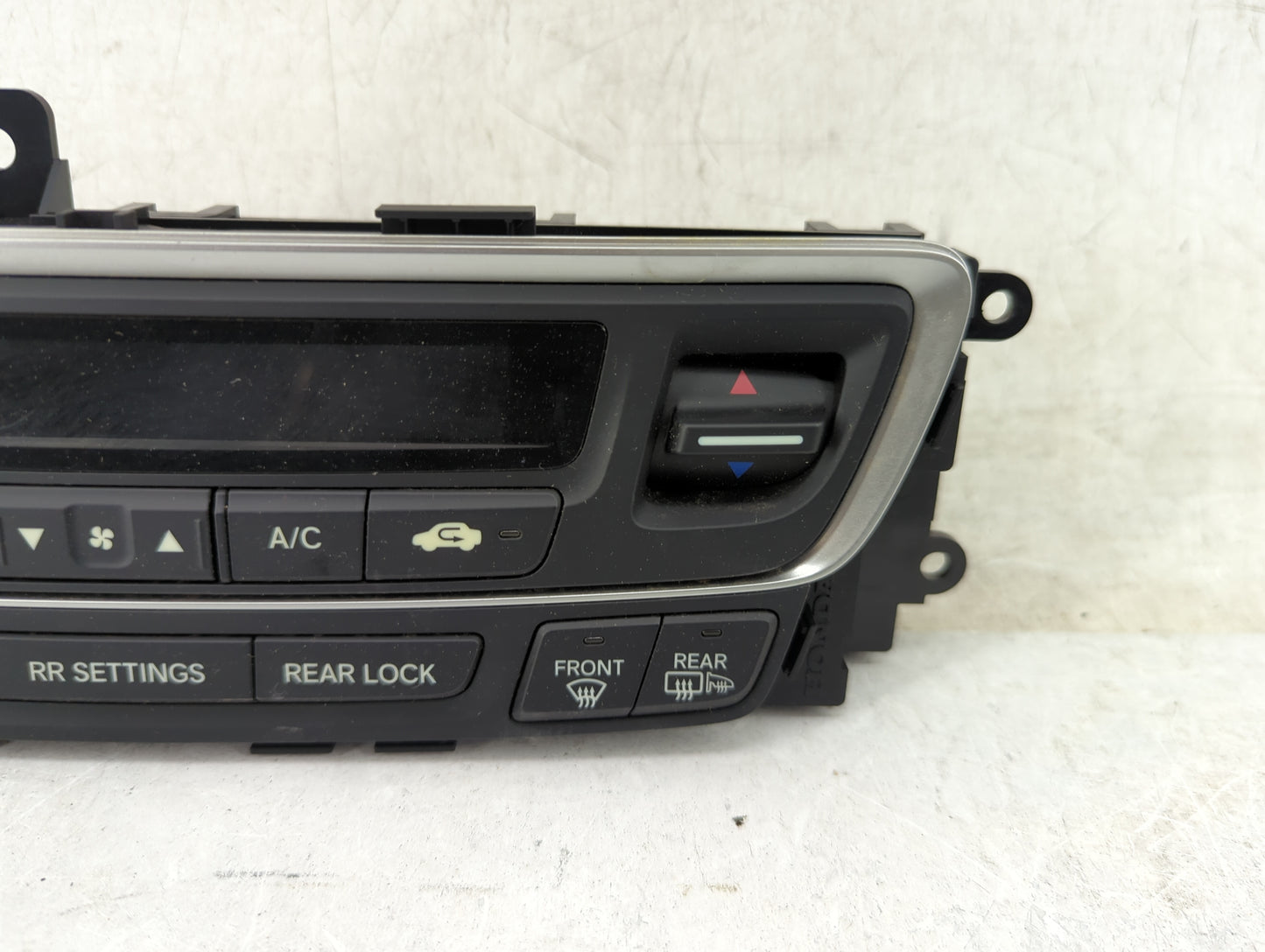2016-2018 Honda Pilot Climate Control Module Temperature AC/Heater Replacement P/N:79600TG7A610M1 SANWA2A270D Fits OEM Used 