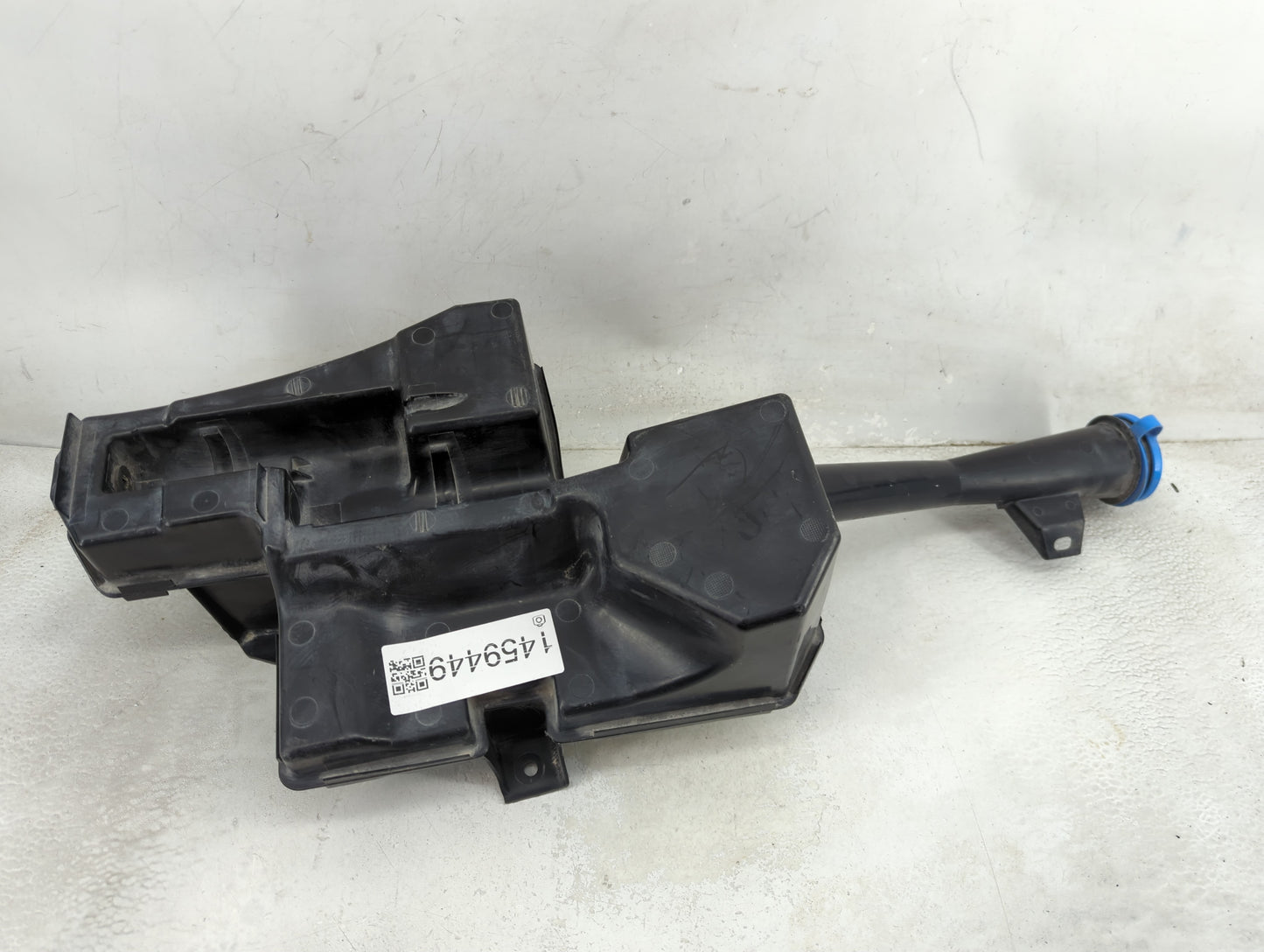 2016 Honda Pilot Windshield Washer Fluid Reservoir Bottle Oem - Oemusedautoparts1.com