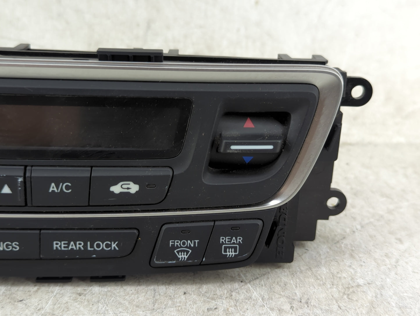 2016-2018 Honda Pilot Climate Control Module Temperature AC/Heater Replacement P/N:79650-TZ5A410 Fits Fits 2016 2017 2018 OE