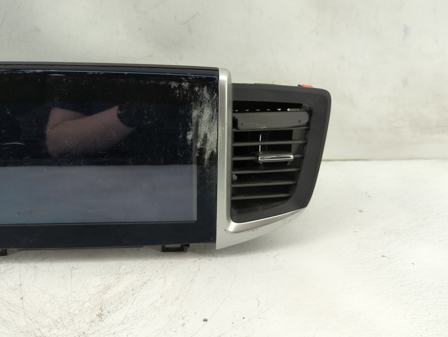 2016-2019 Honda Pilot Radio AM FM Cd Player Receiver Replacement P/N:39540-TG7-A11 Fits Fits 2016 2017 2018 2019 OEM Used Au