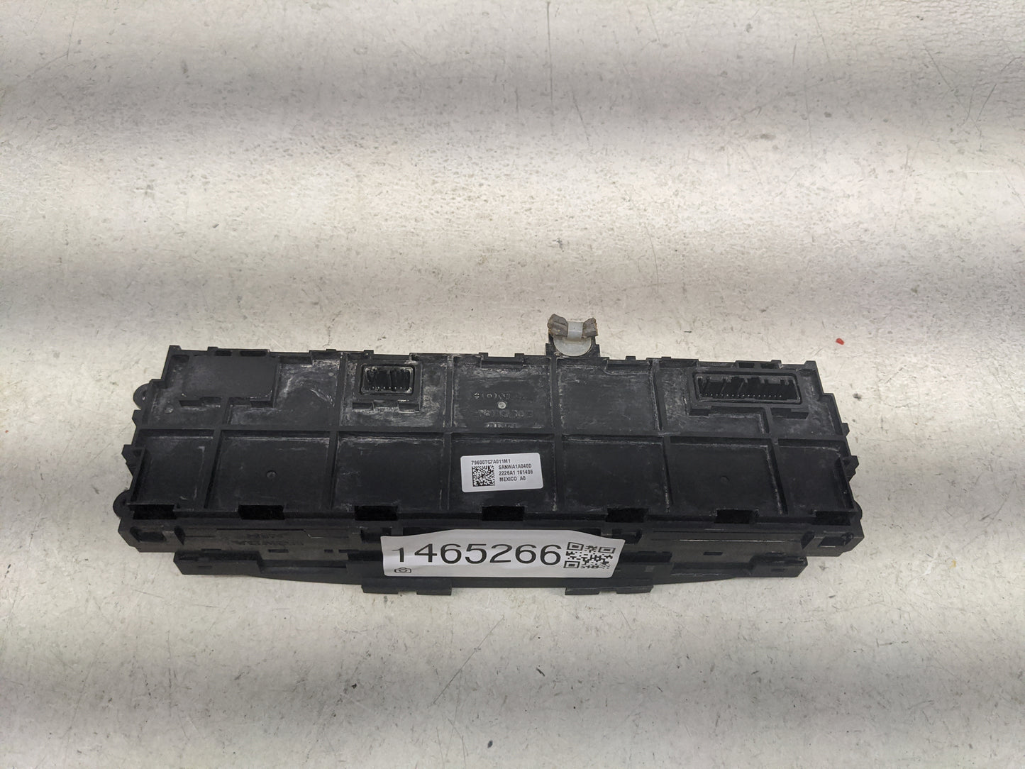 2019-2020 Honda Pilot Climate Control Module Temperature AC/Heater Replacement P/N:79600TG7A011M1 SANWA1A040D Fits Fits 2019