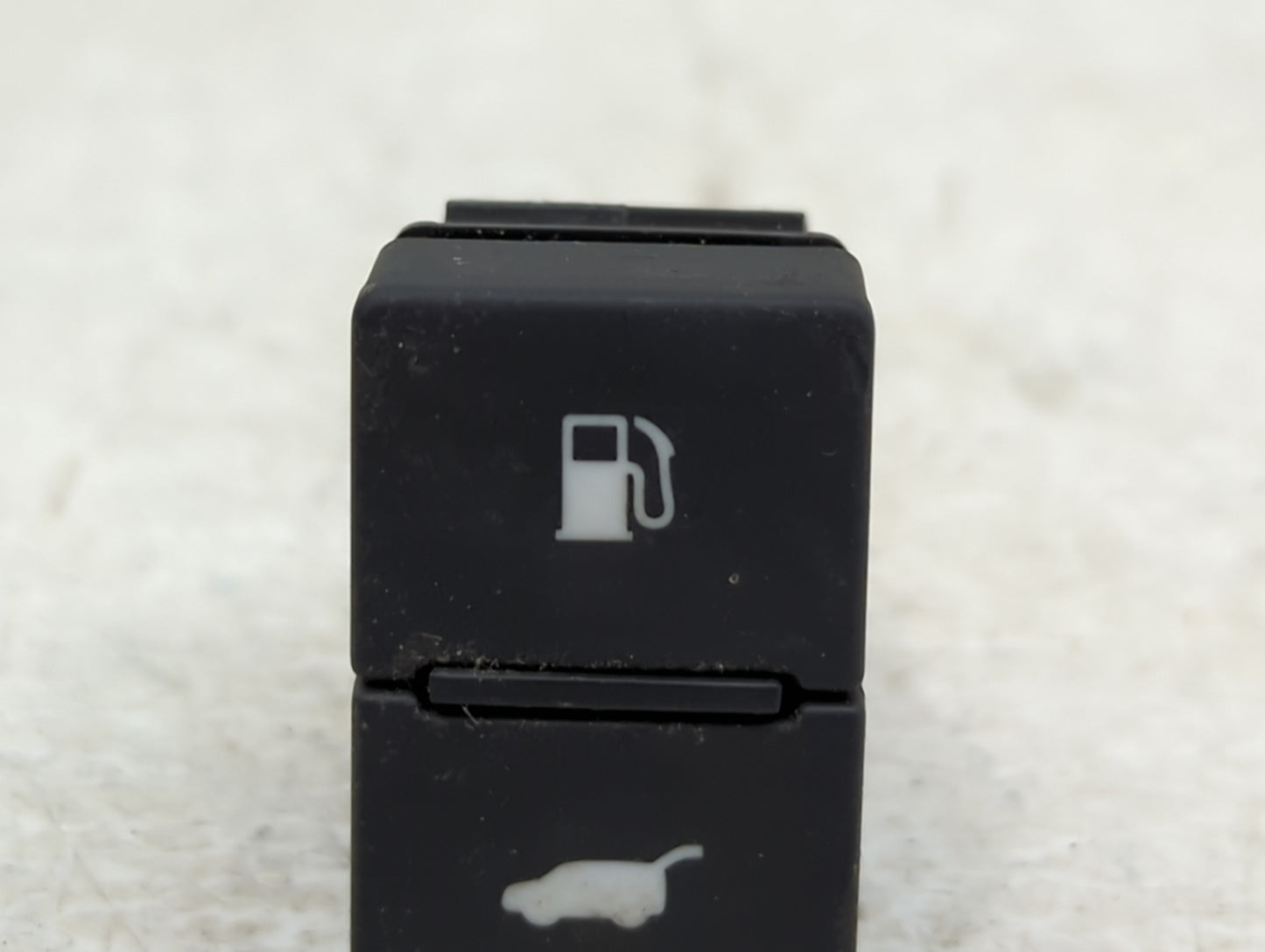 2016-2018 Honda Pilot Master Power Window Switch Replacement Driver Side Left P/N:M51686 Fits Fits 2016 2017 2018 OEM Used A