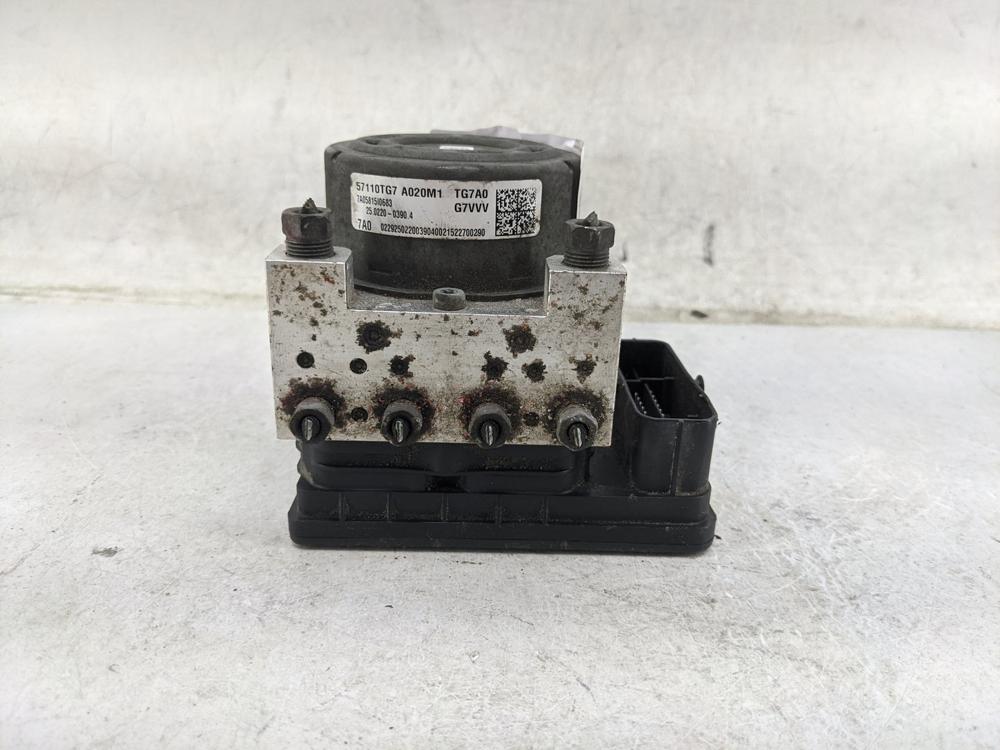 2016-2018 Honda Pilot ABS Pump Control Module Replacement P/N:57110TG7A020M1 25.0220-0390.4 Fits Fits 2016 2017 2018 OEM Use