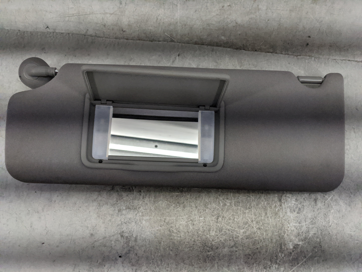 2016-2022 Honda Pilot Sun Visor Shade Replacement Driver Left Mirror Fits Fits 2016 2017 2018 2019 2020 2021 2022 OEM Used A