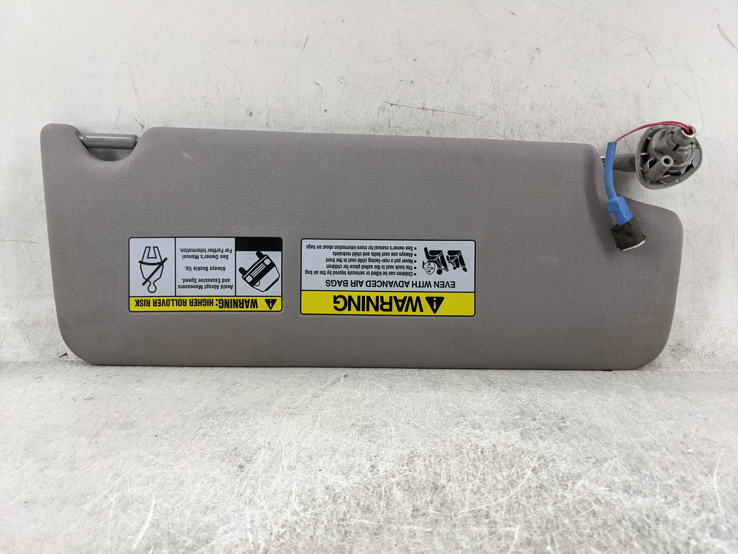 2016-2022 Honda Pilot Sun Visor Shade Replacement Driver Left Mirror Fits Fits 2016 2017 2018 2019 2020 2021 2022 OEM Used A