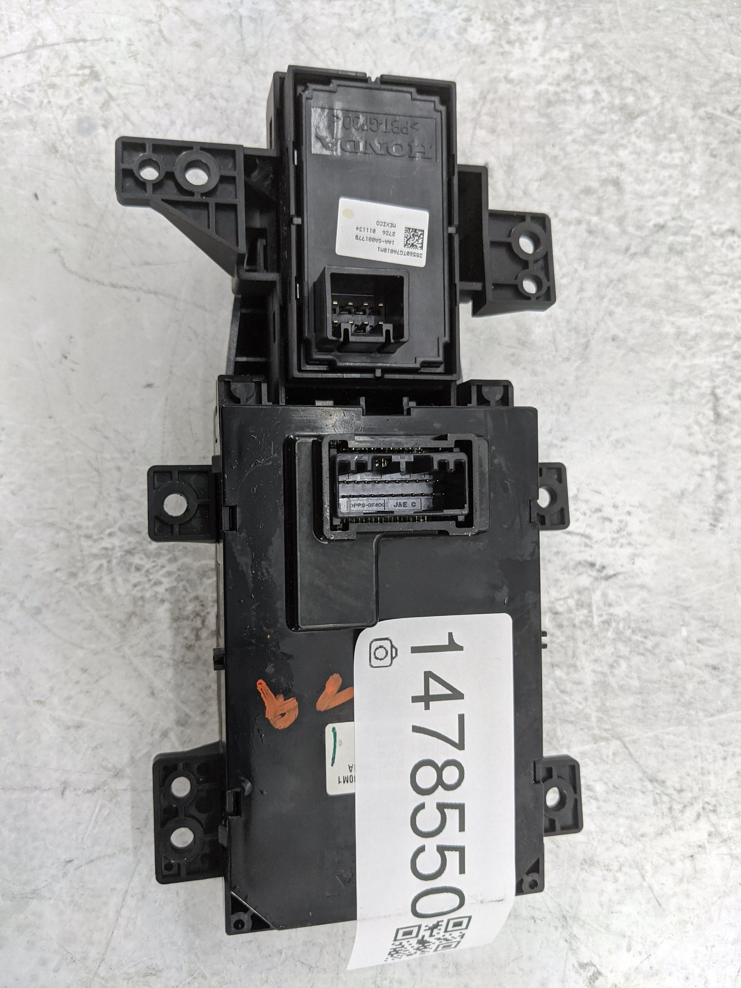 2016 Honda Pilot Floor Console Assembly Shifter - Oemusedautoparts1.com