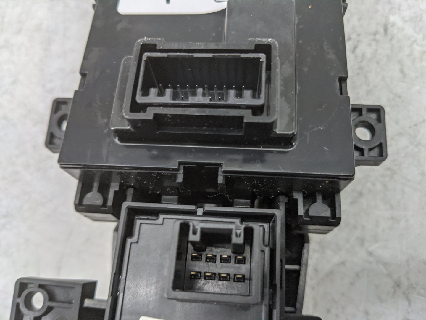 2016 Honda Pilot Floor Console Assembly Shifter - Oemusedautoparts1.com