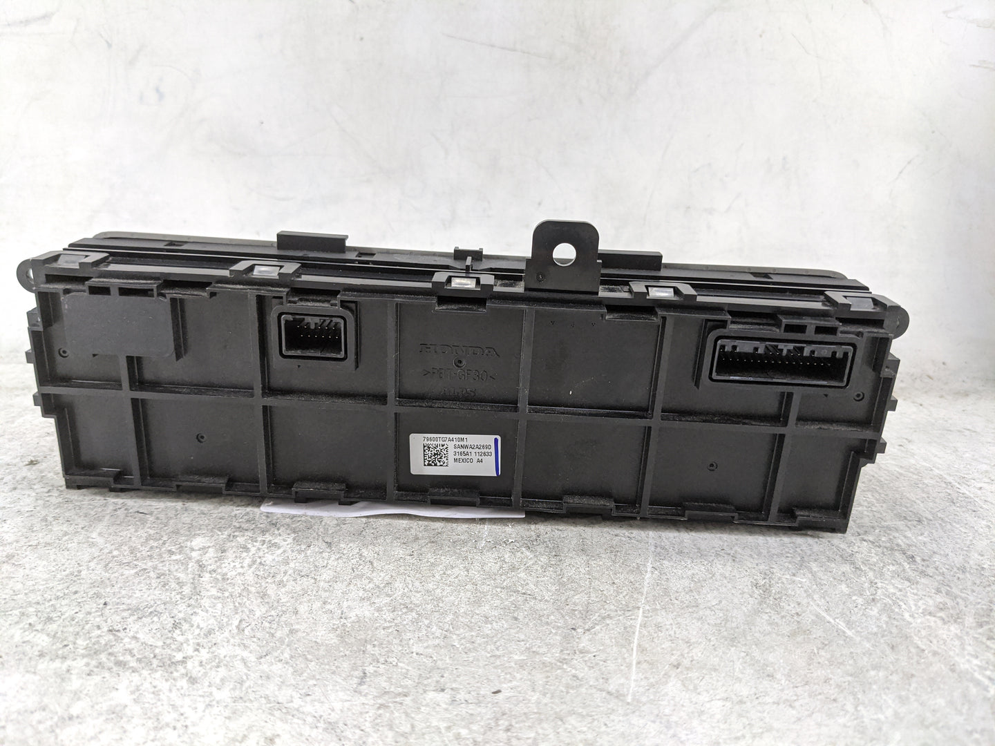 2016-2018 Honda Pilot Climate Control Module Temperature AC/Heater Replacement P/N:79600TG7A410M1 Fits Fits 2016 2017 2018 O
